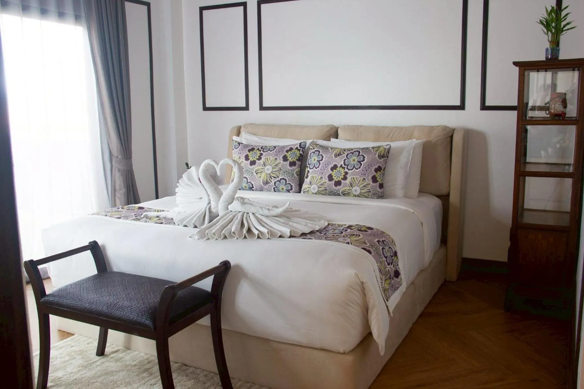 Bed in Chala Number 2 Art and Gallery