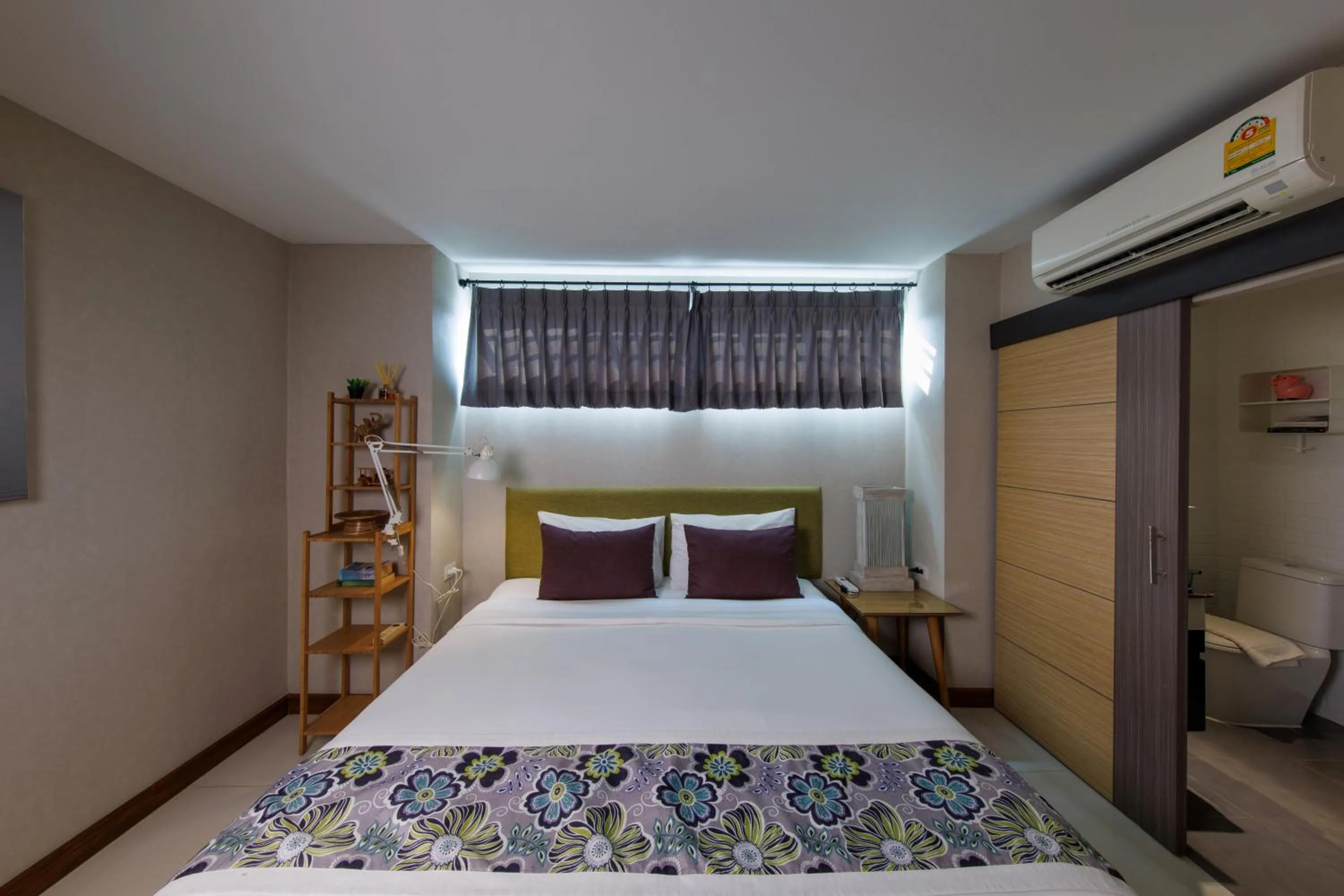 Bed in Chala Number 2 Art and Gallery