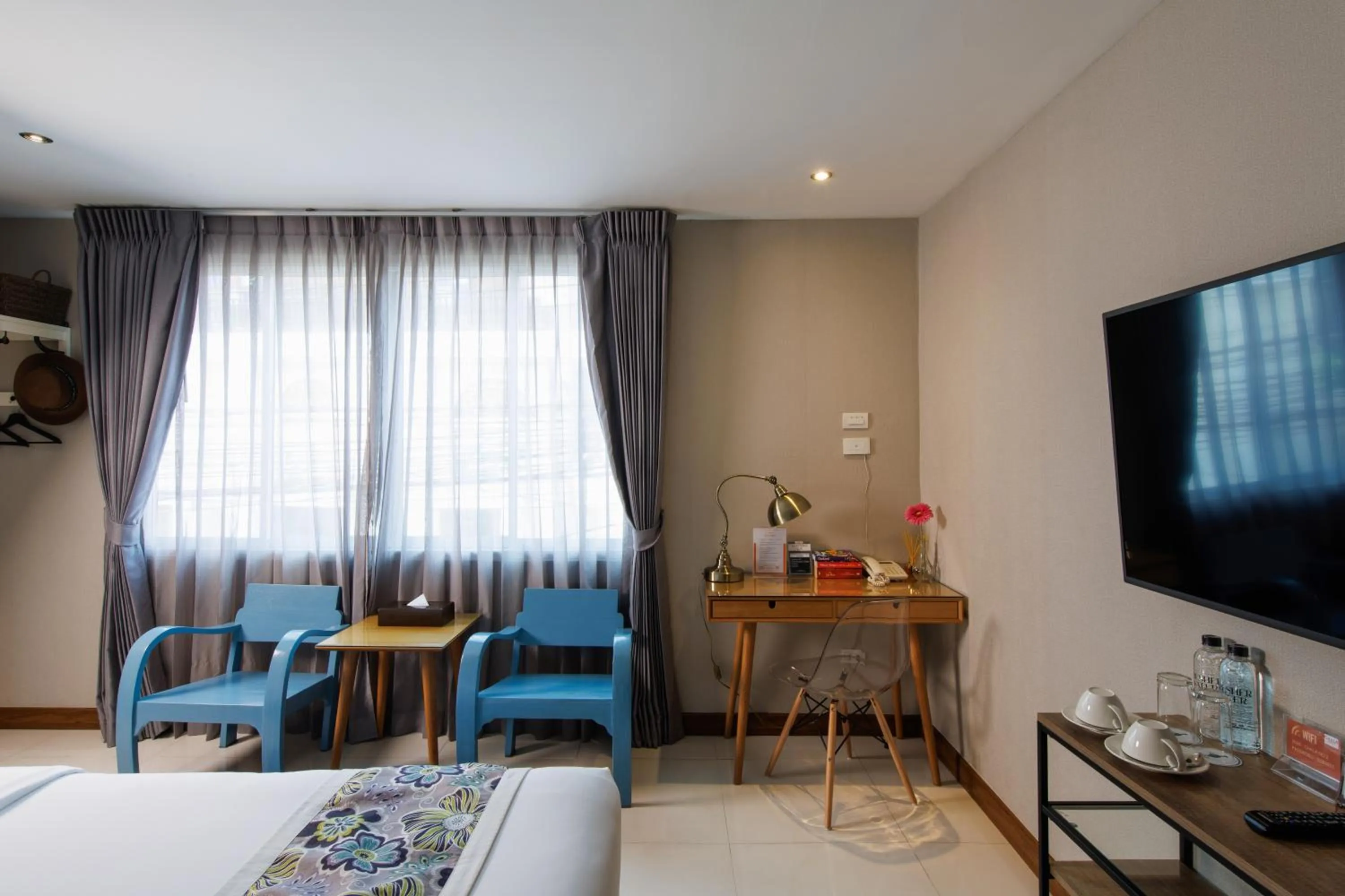 TV and multimedia, Bed in Chala Number 2 Art and Gallery