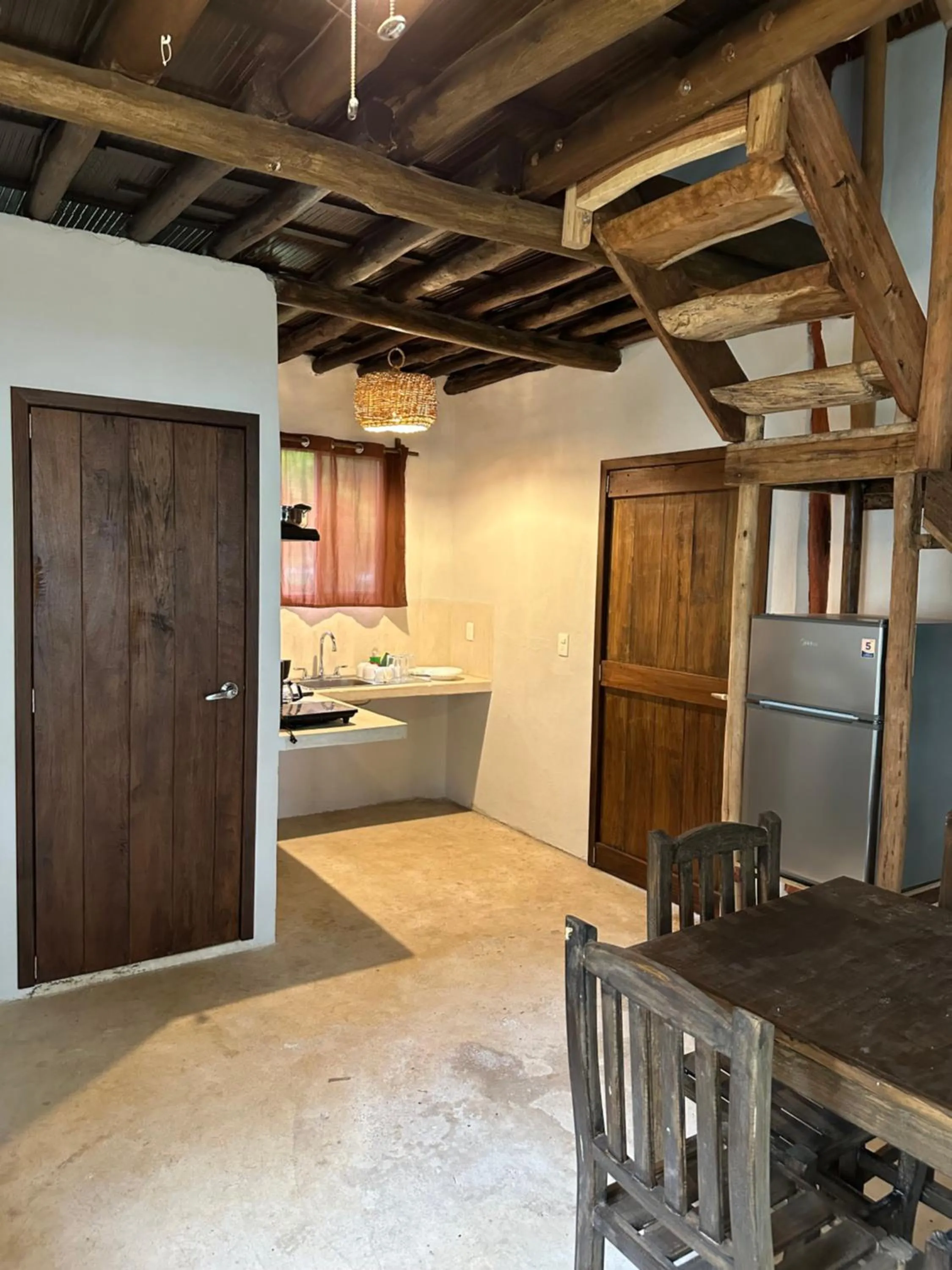 Kitchen or kitchenette, Bed in Xanthus Hotel