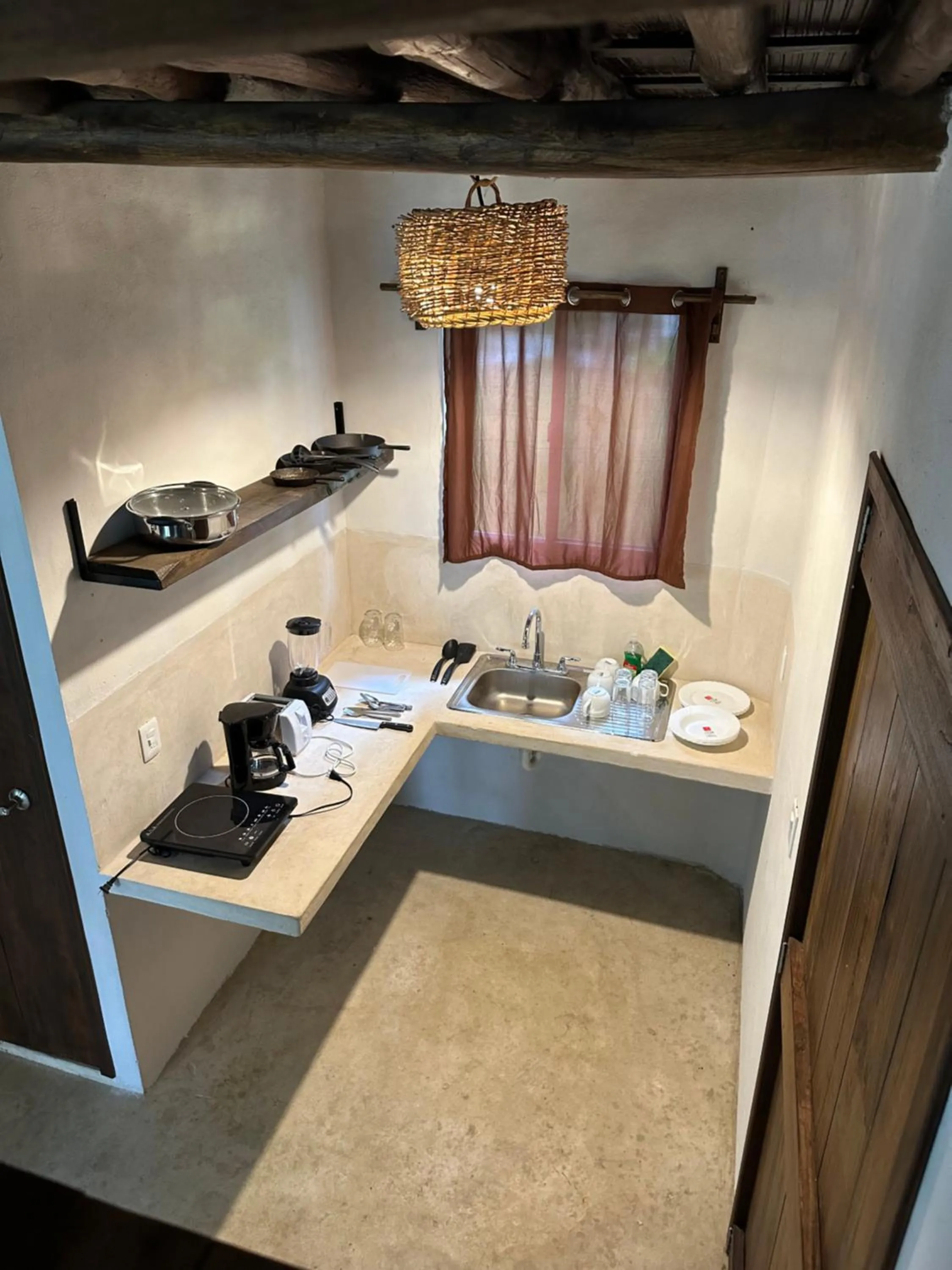 Kitchen or kitchenette in Xanthus Hotel