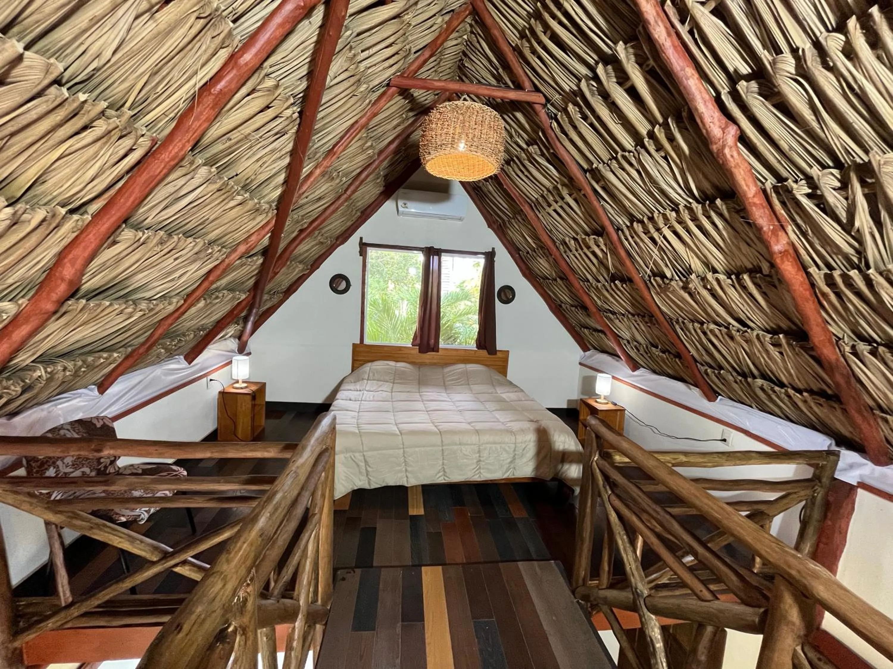 Photo of the whole room in Xanthus Hotel