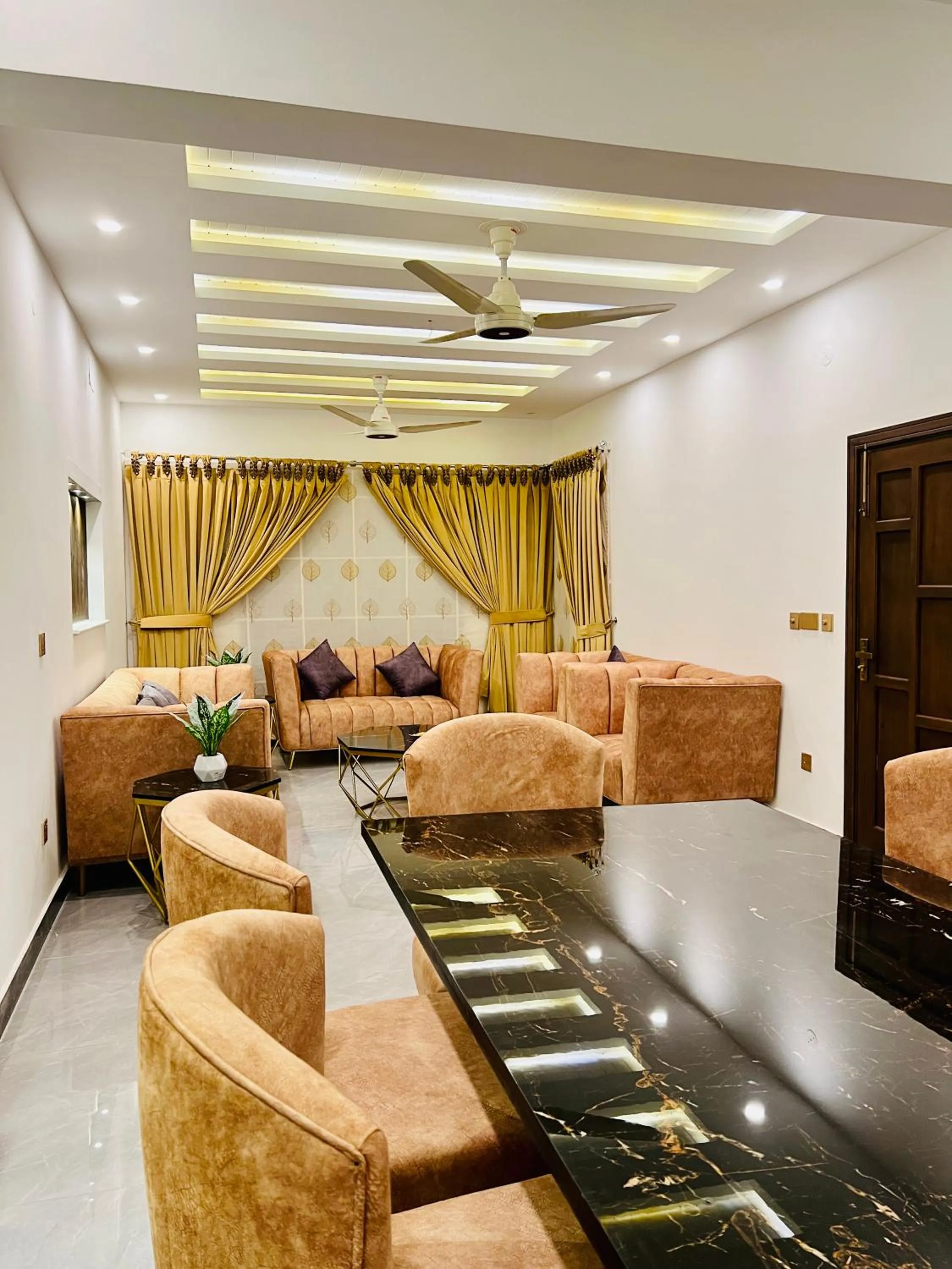 Seating area in The Gateway islamabad