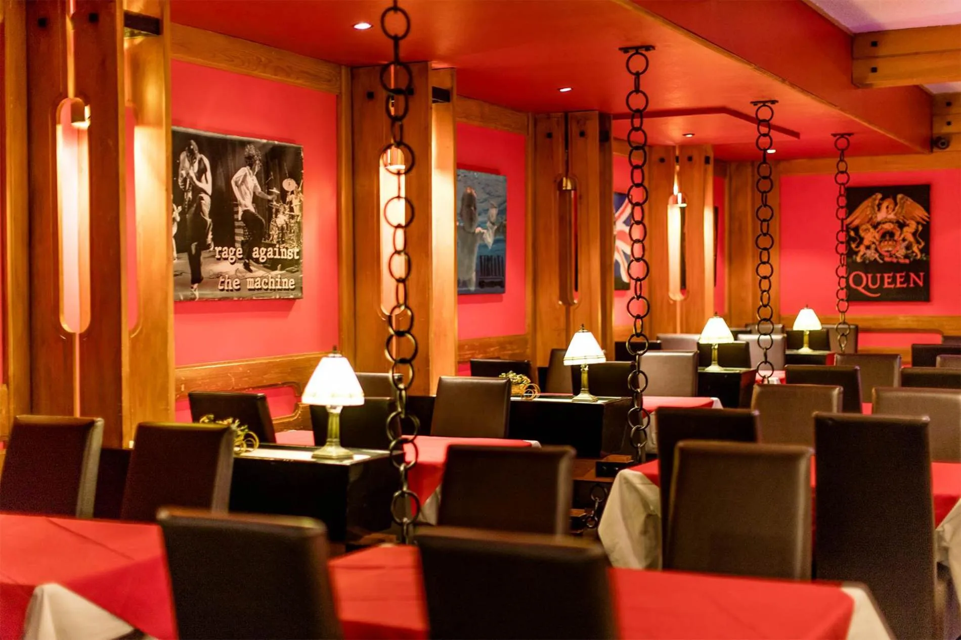 Restaurant/places to eat in Madame Vacances Hôtel et Spa Ibiza