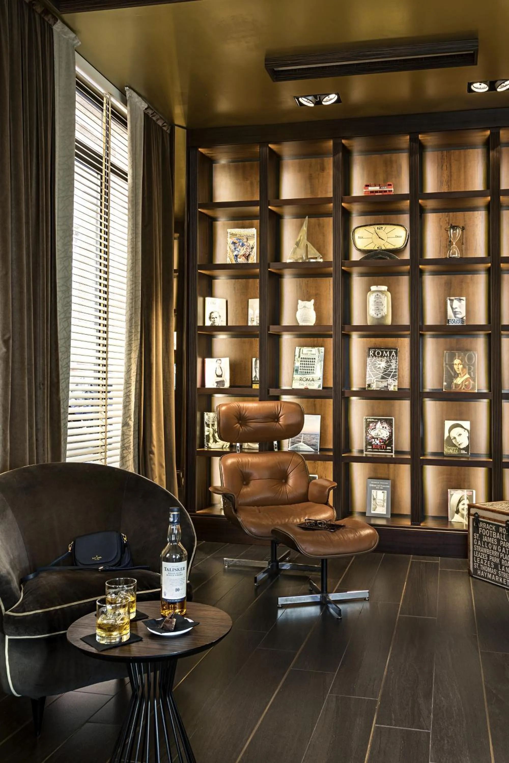 Decorative detail in Palazzo Navona Hotel