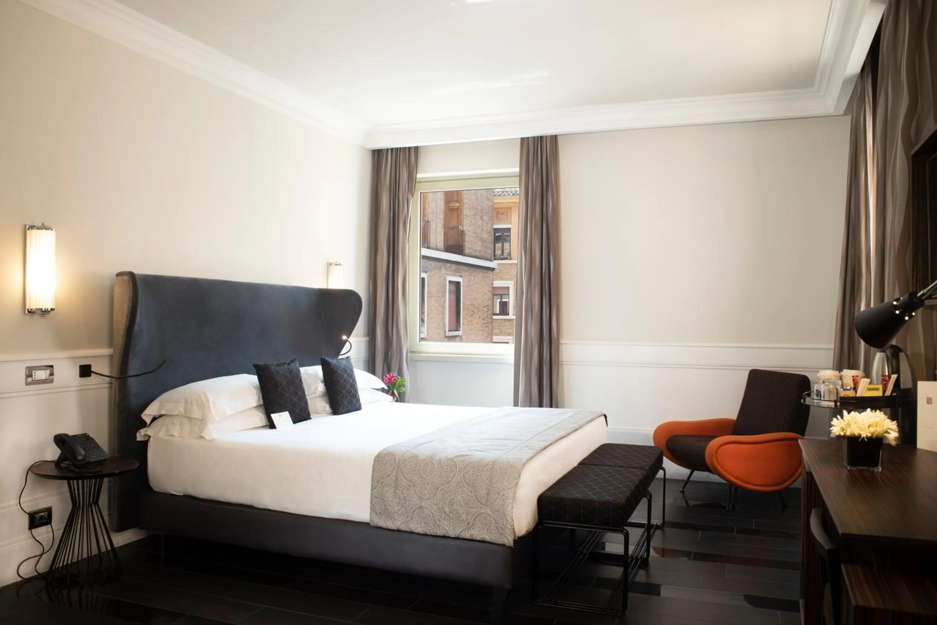 Bed in Palazzo Navona Hotel