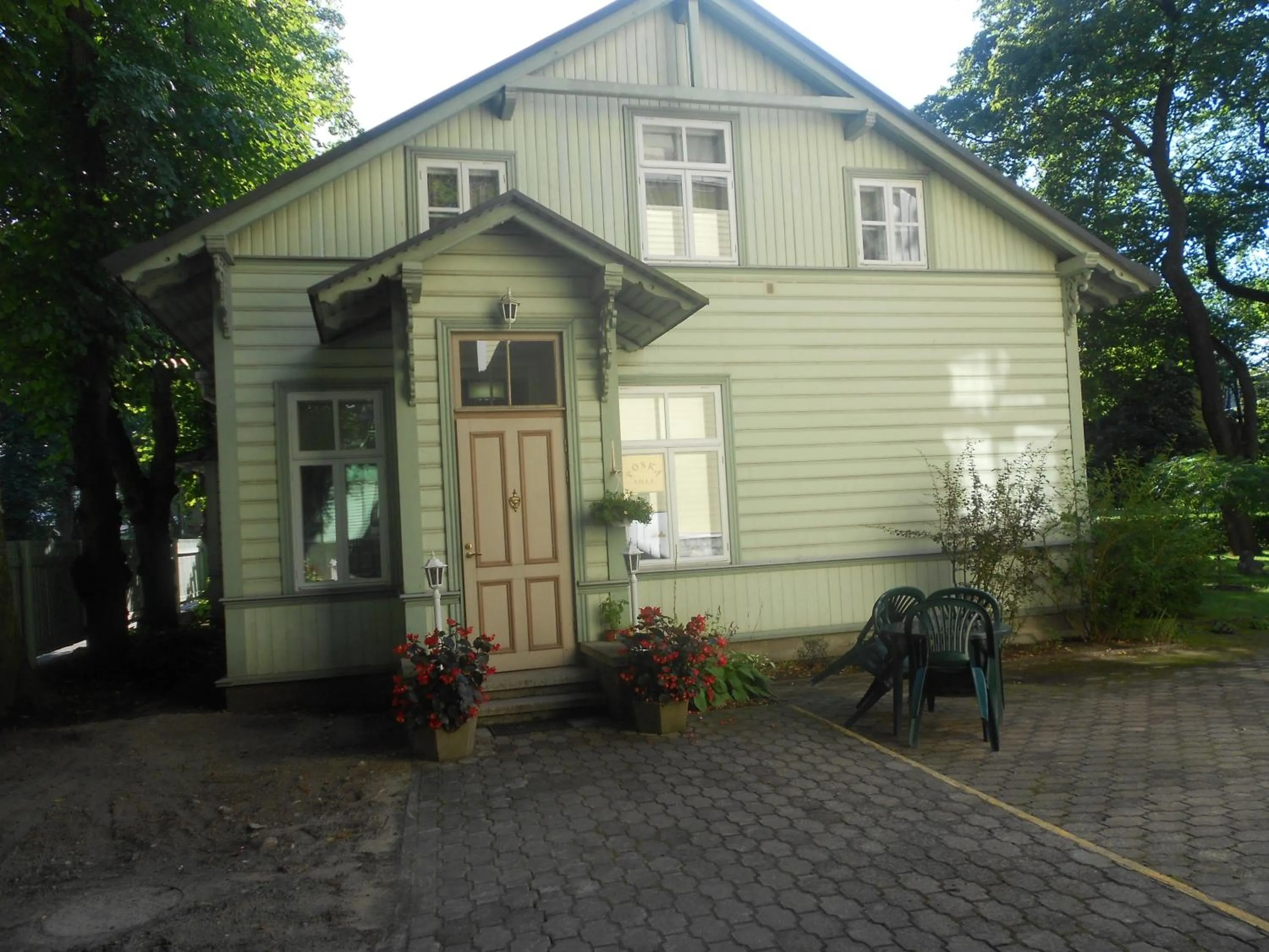 Poska Villa Guesthouse