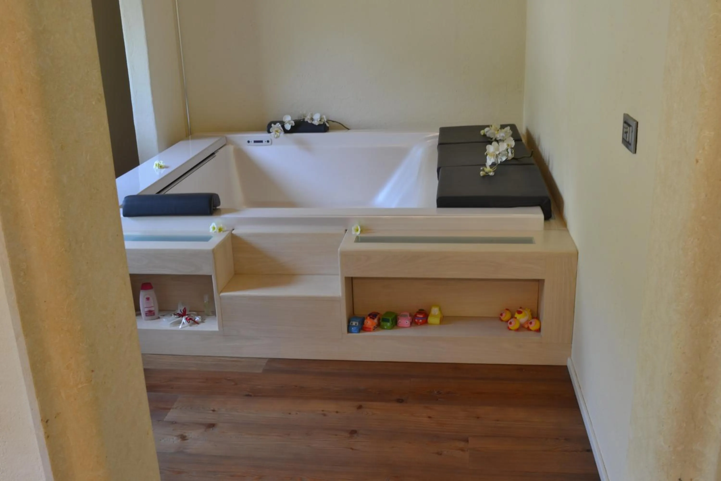 Bathroom, Bed in Casale La Rocchetta