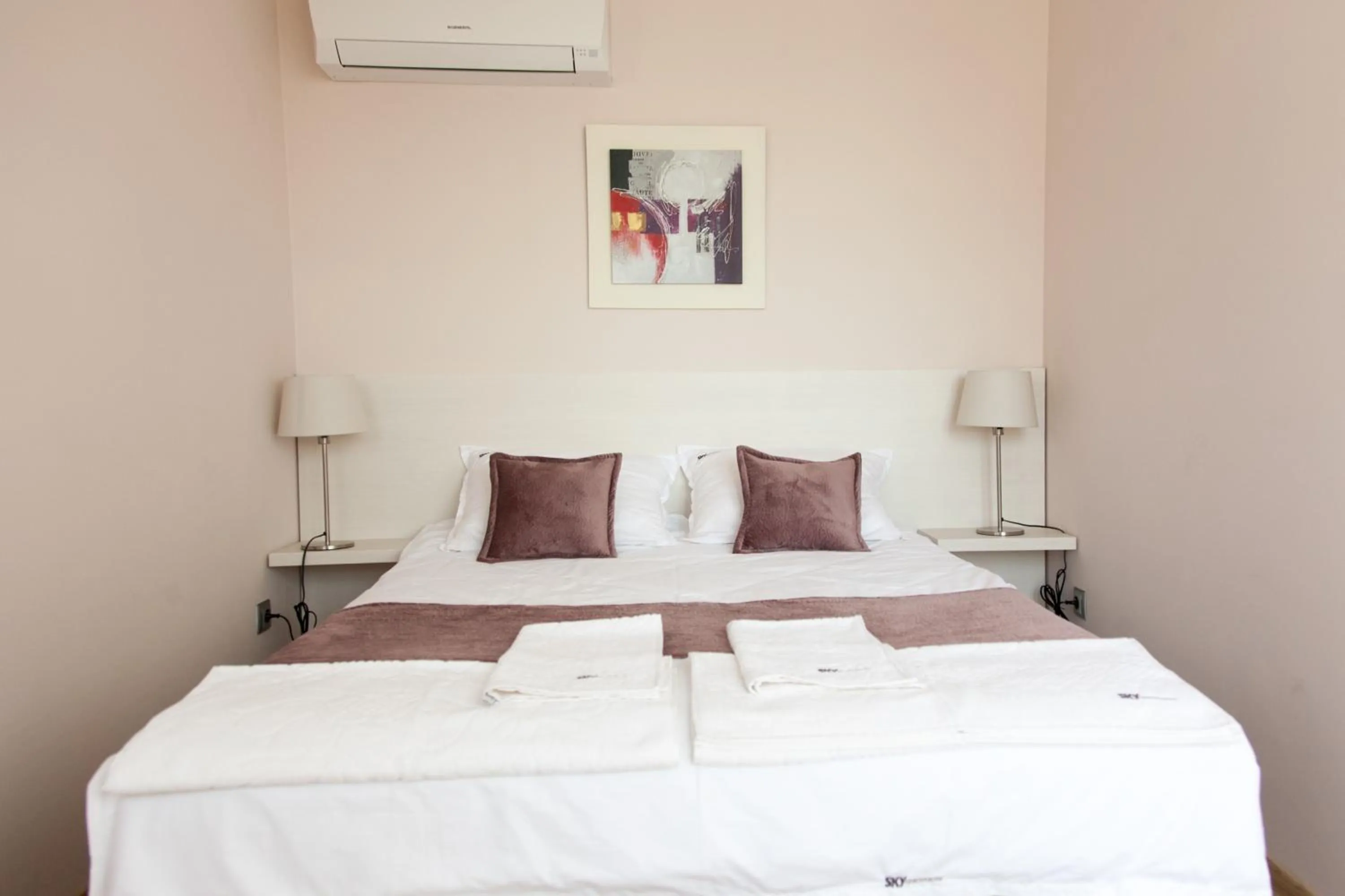 Bed in Sky Apartments