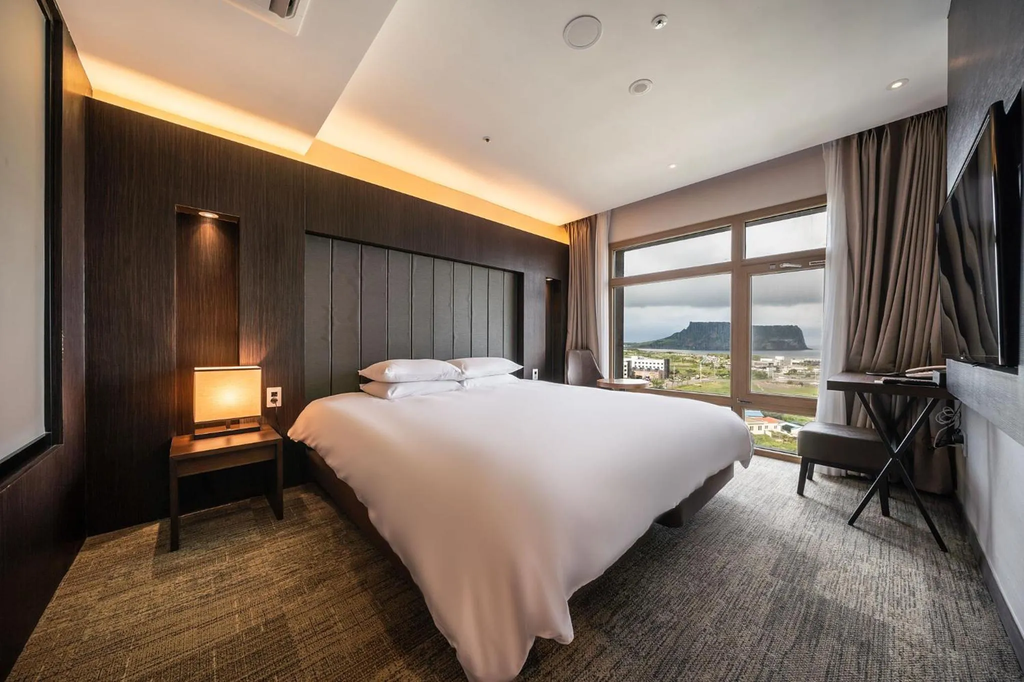 Jeju Seongsan Golden View Hotel