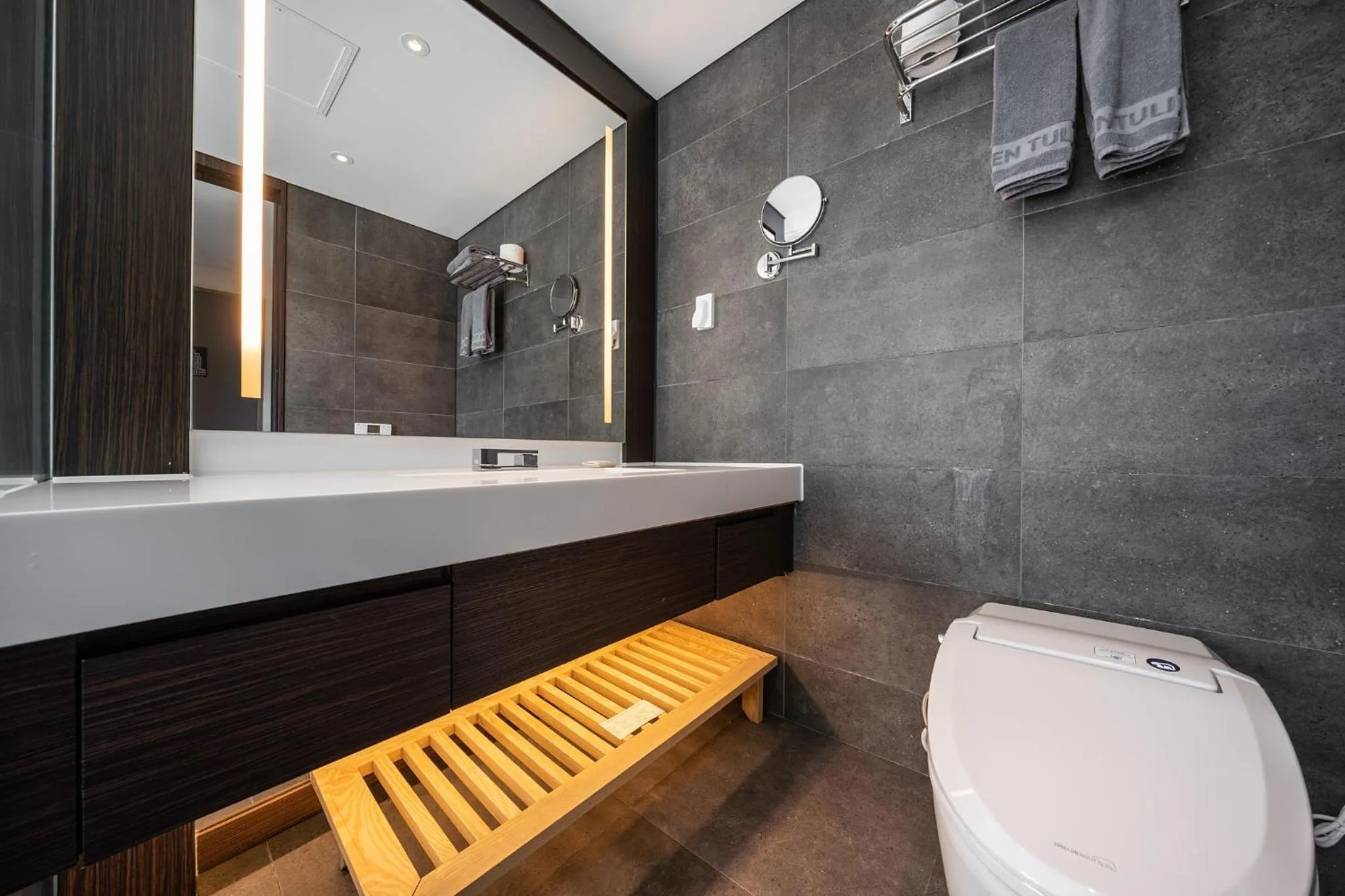 Jeju Seongsan Golden View Hotel