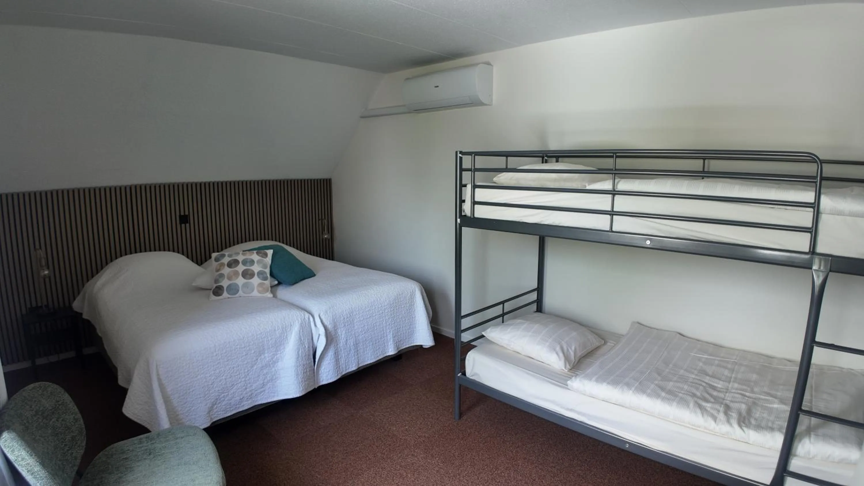 Bed in Hotel De Lange Akker