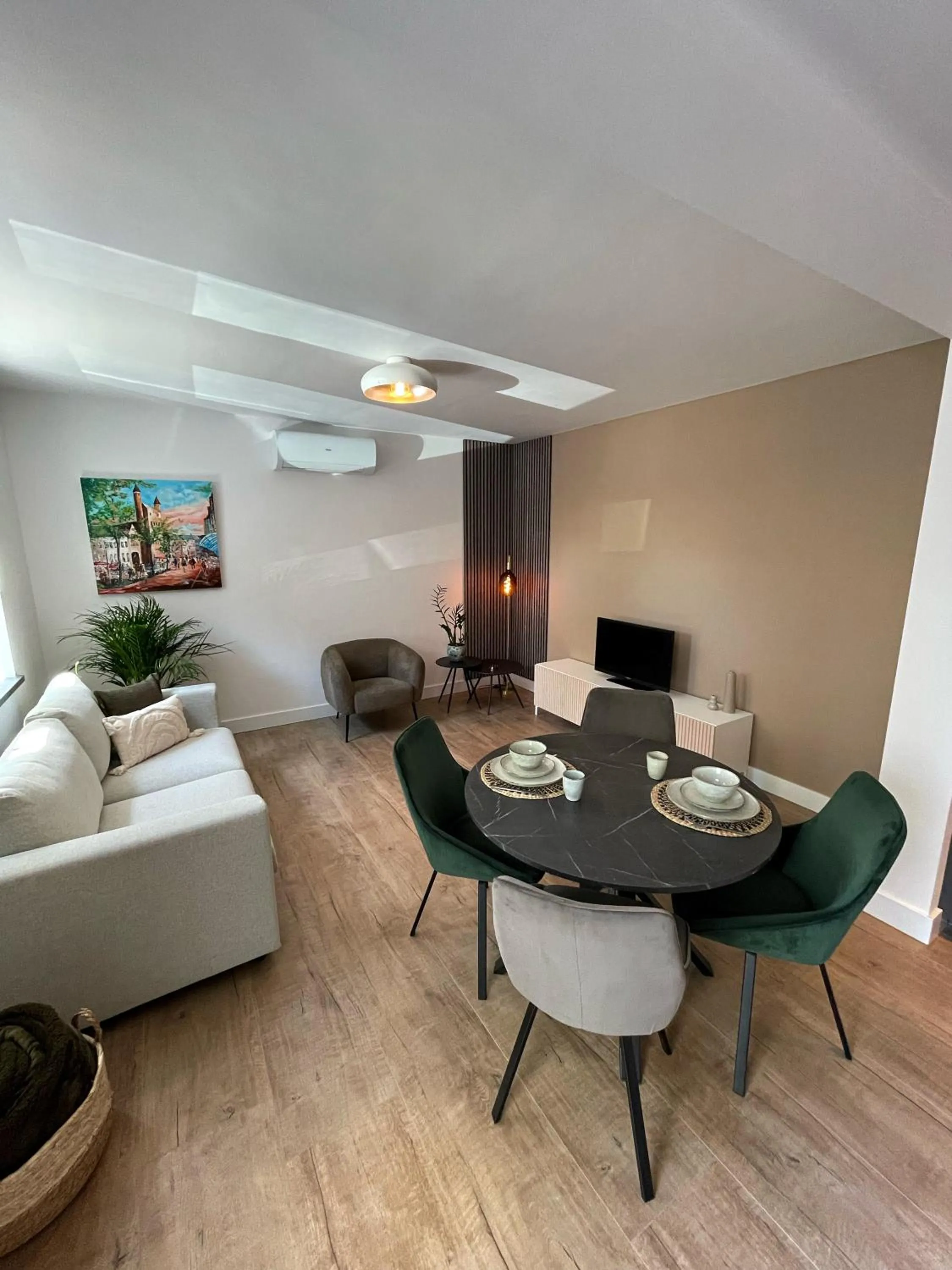 Living room, Bed in Hotel De Lange Akker