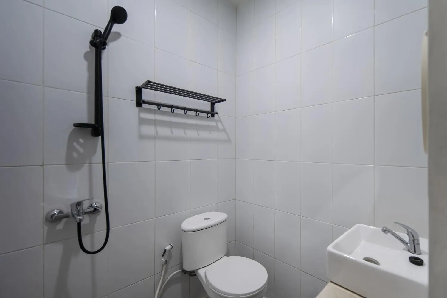 Shower in Cove Veranda