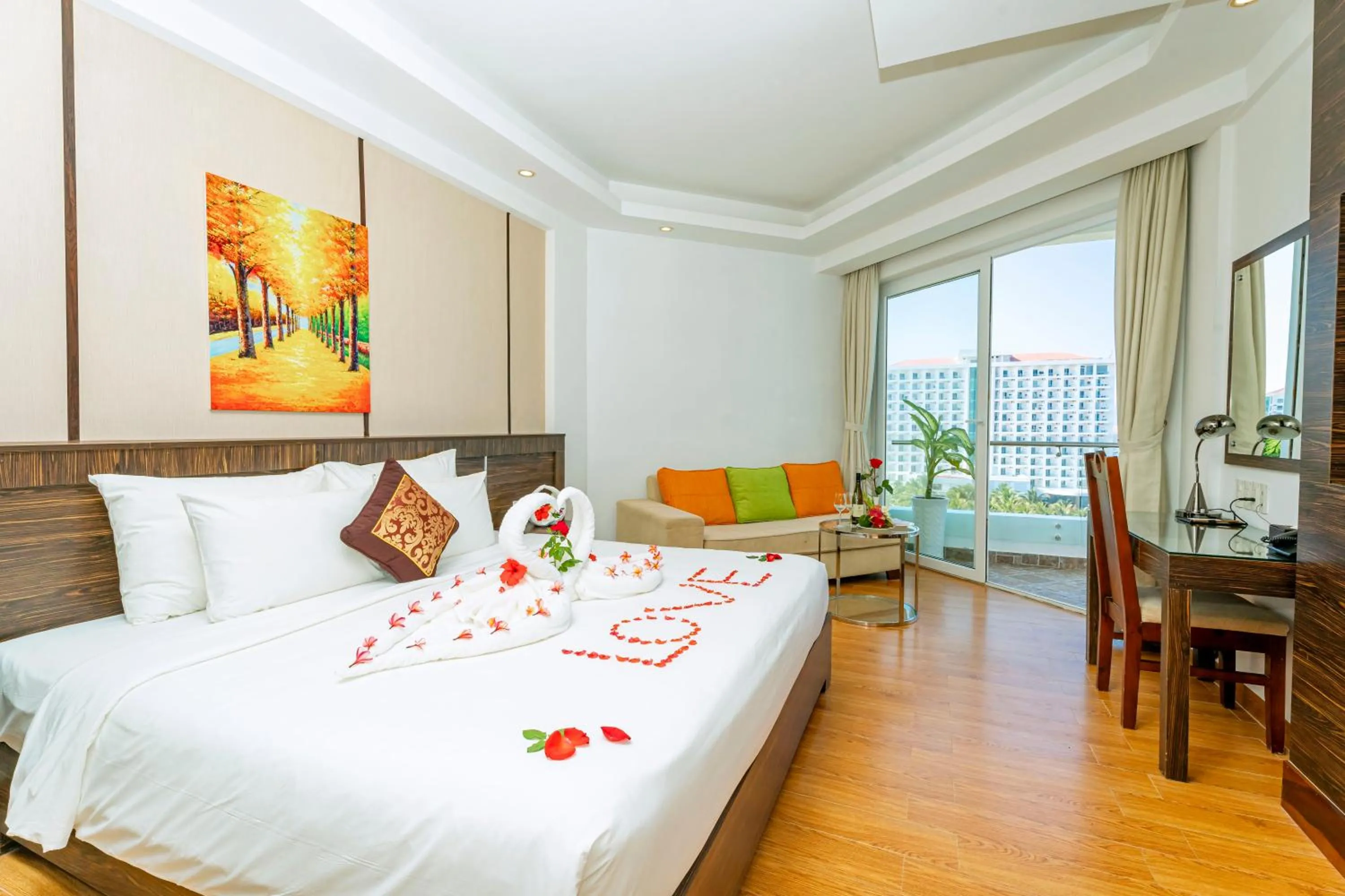 Bedroom, Bed in Ocean Waves Resort Cam Ranh
