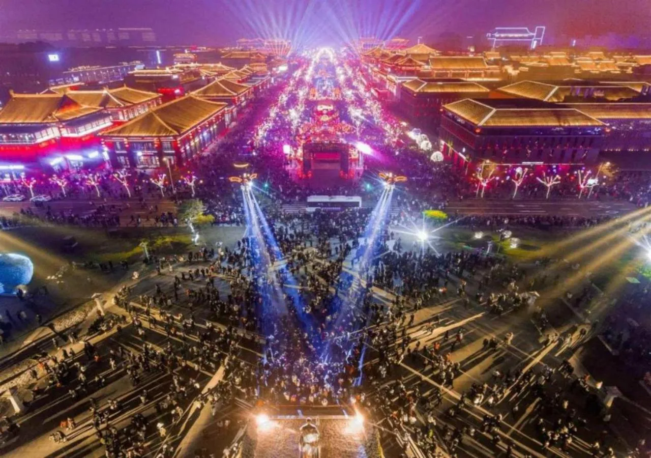 Street view in Wyndham Grand Xi'an South