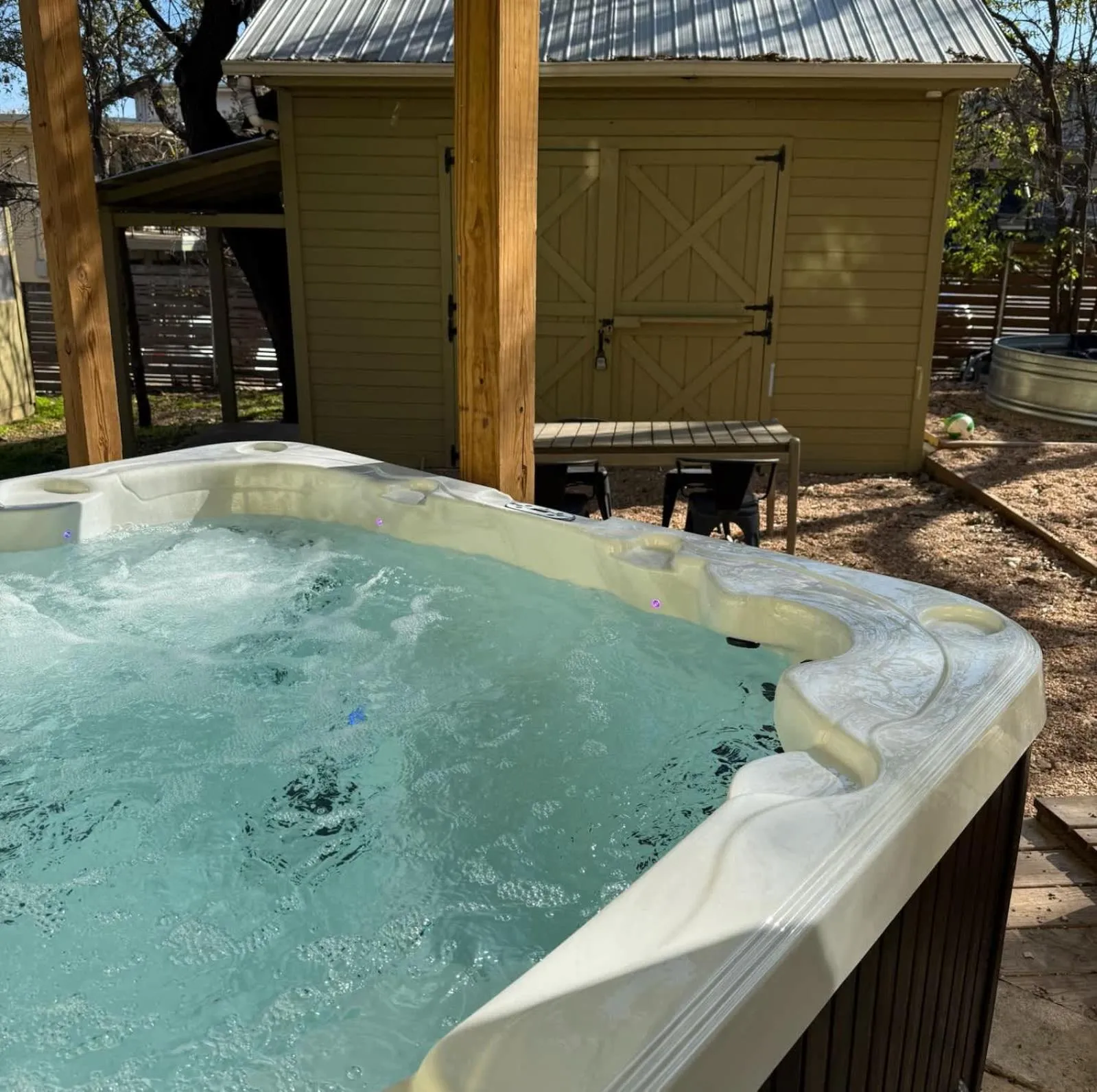 Urban Cowboy Villas - Heart of 704