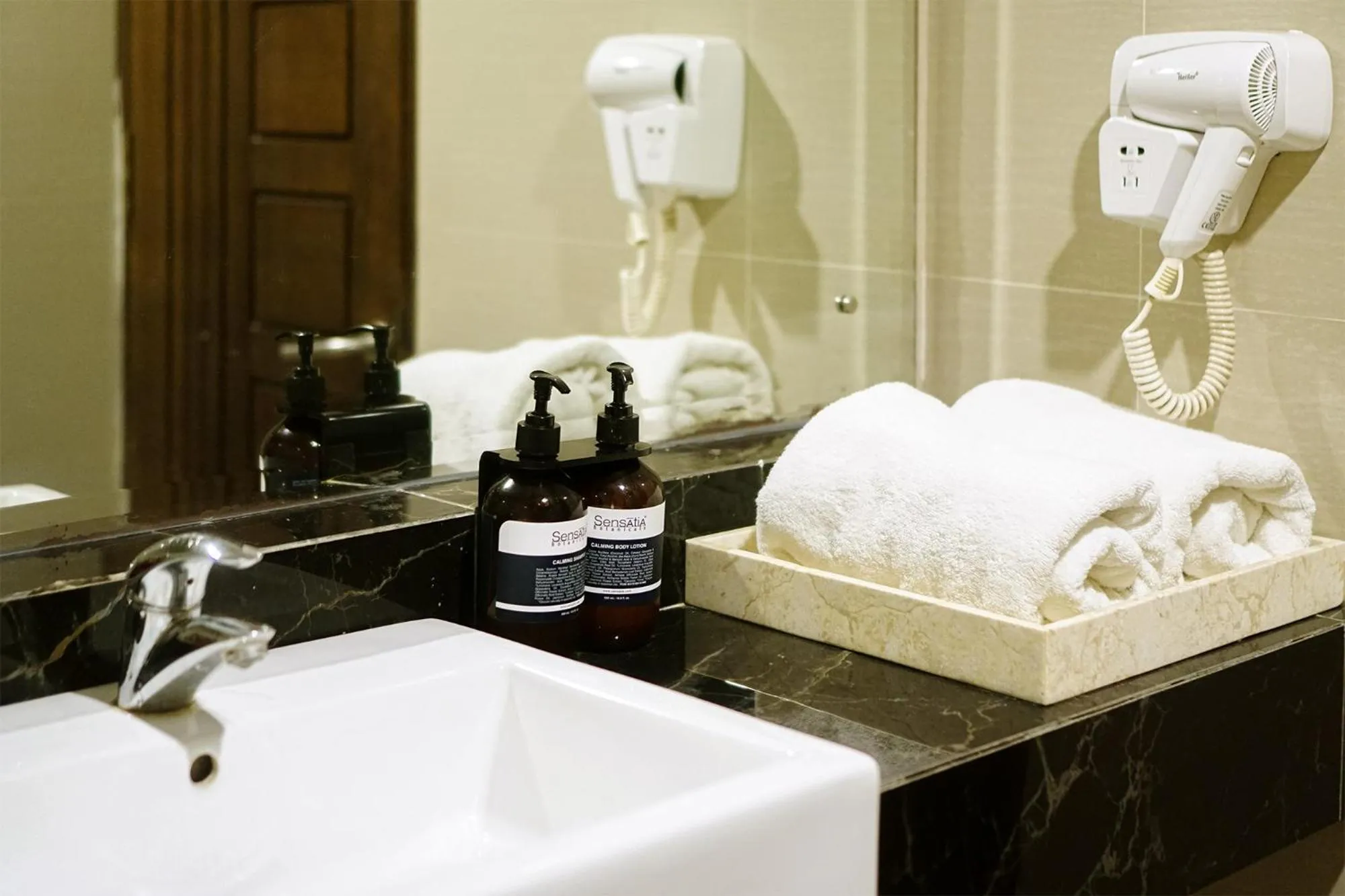 Bathroom in Portola Grand Arabia Hotel