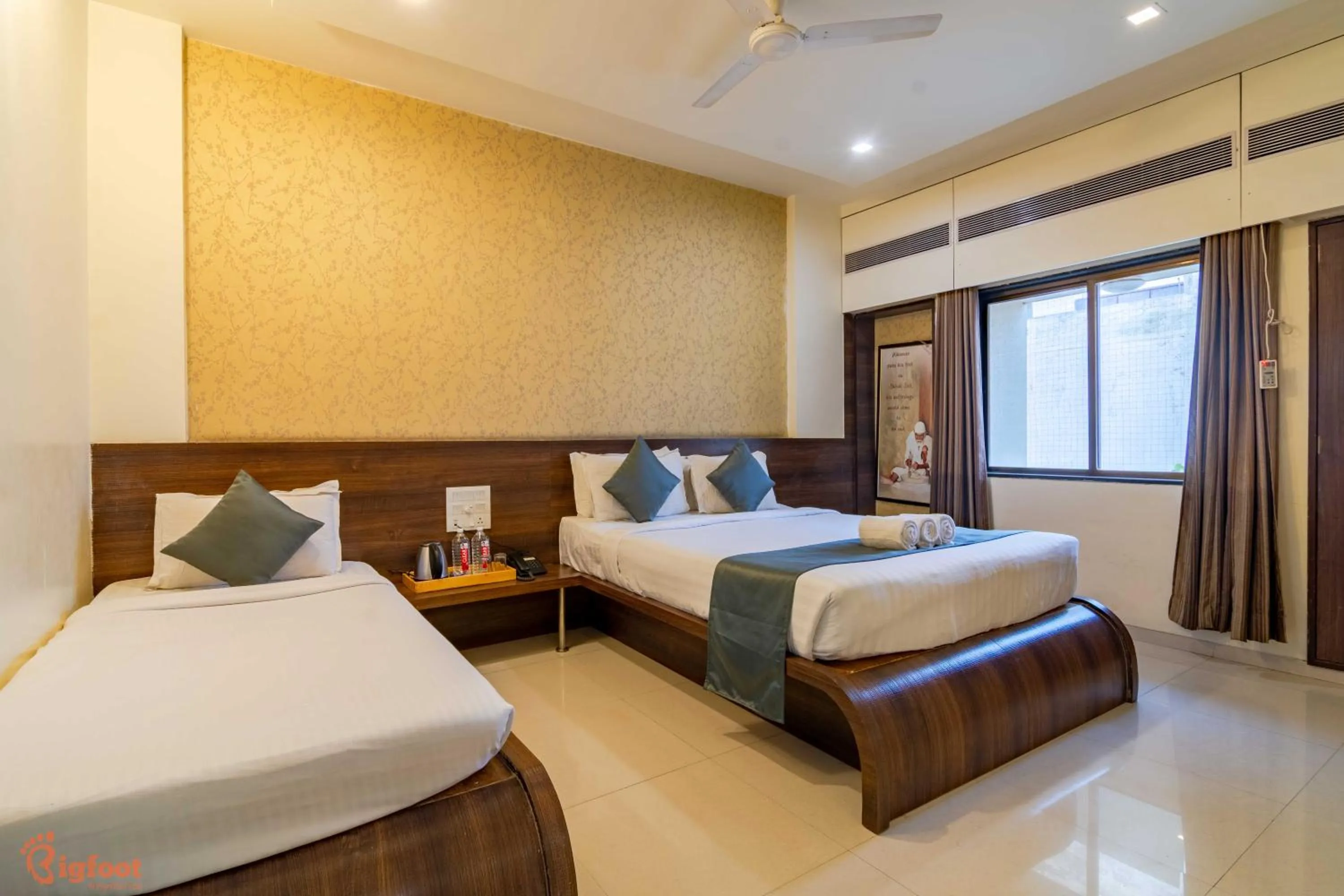 Bed in Hotel Sai Shree