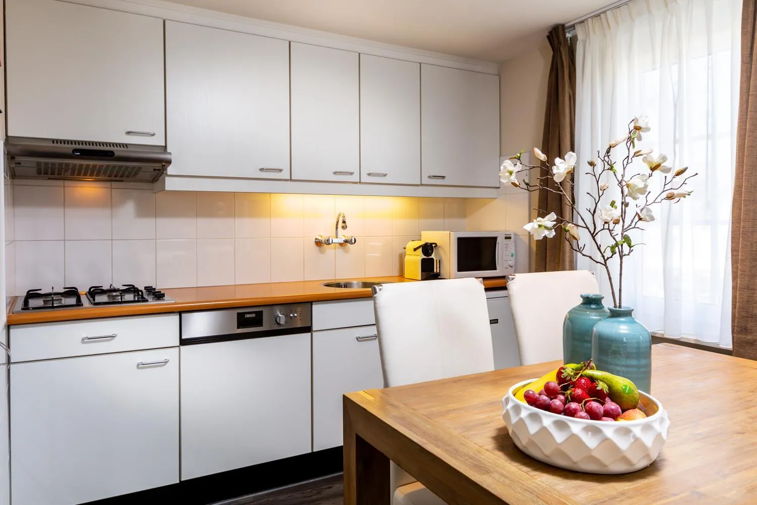 Kitchen or kitchenette in Aparthotel Ons Epen