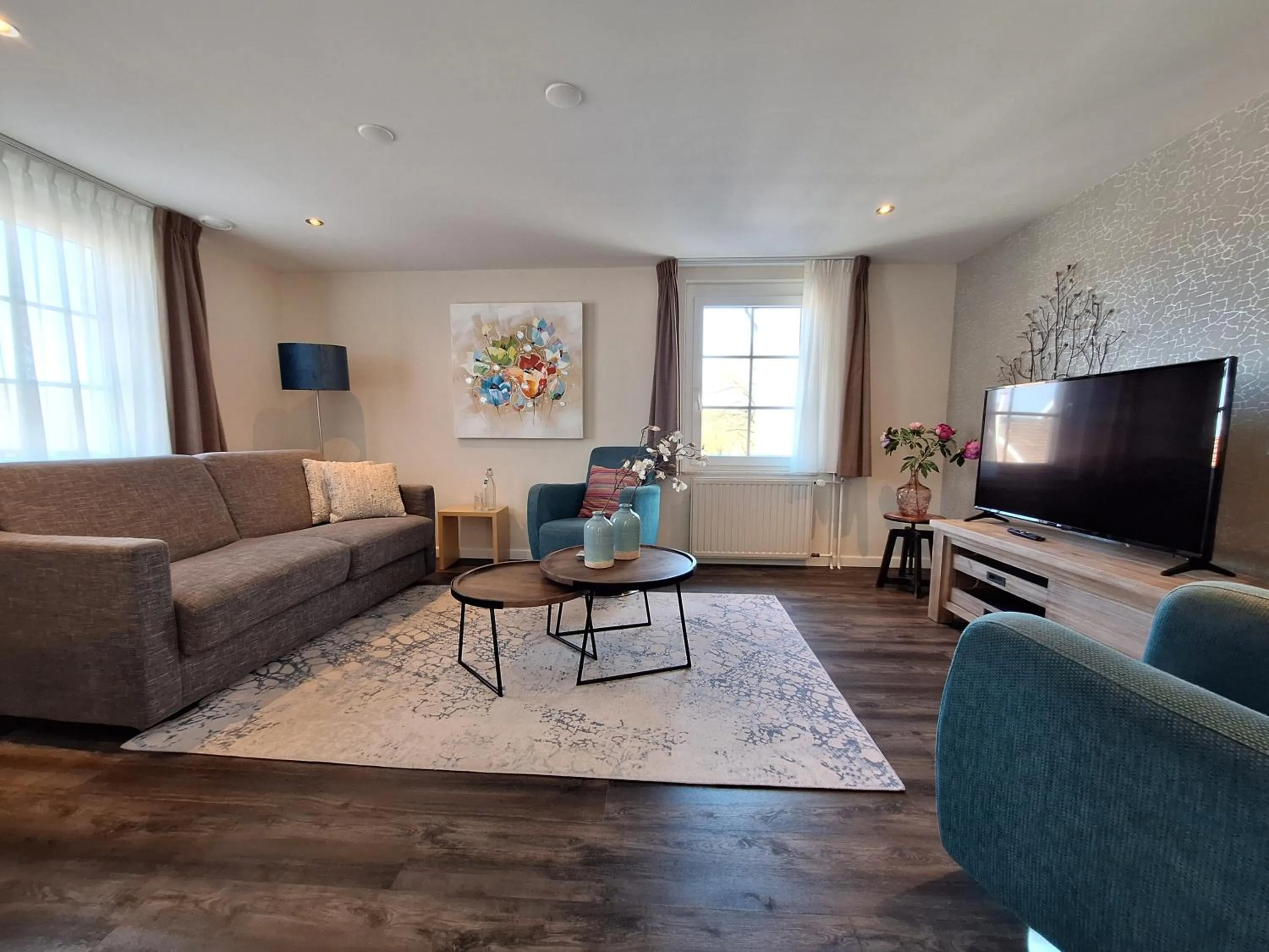 TV and multimedia in Aparthotel Ons Epen