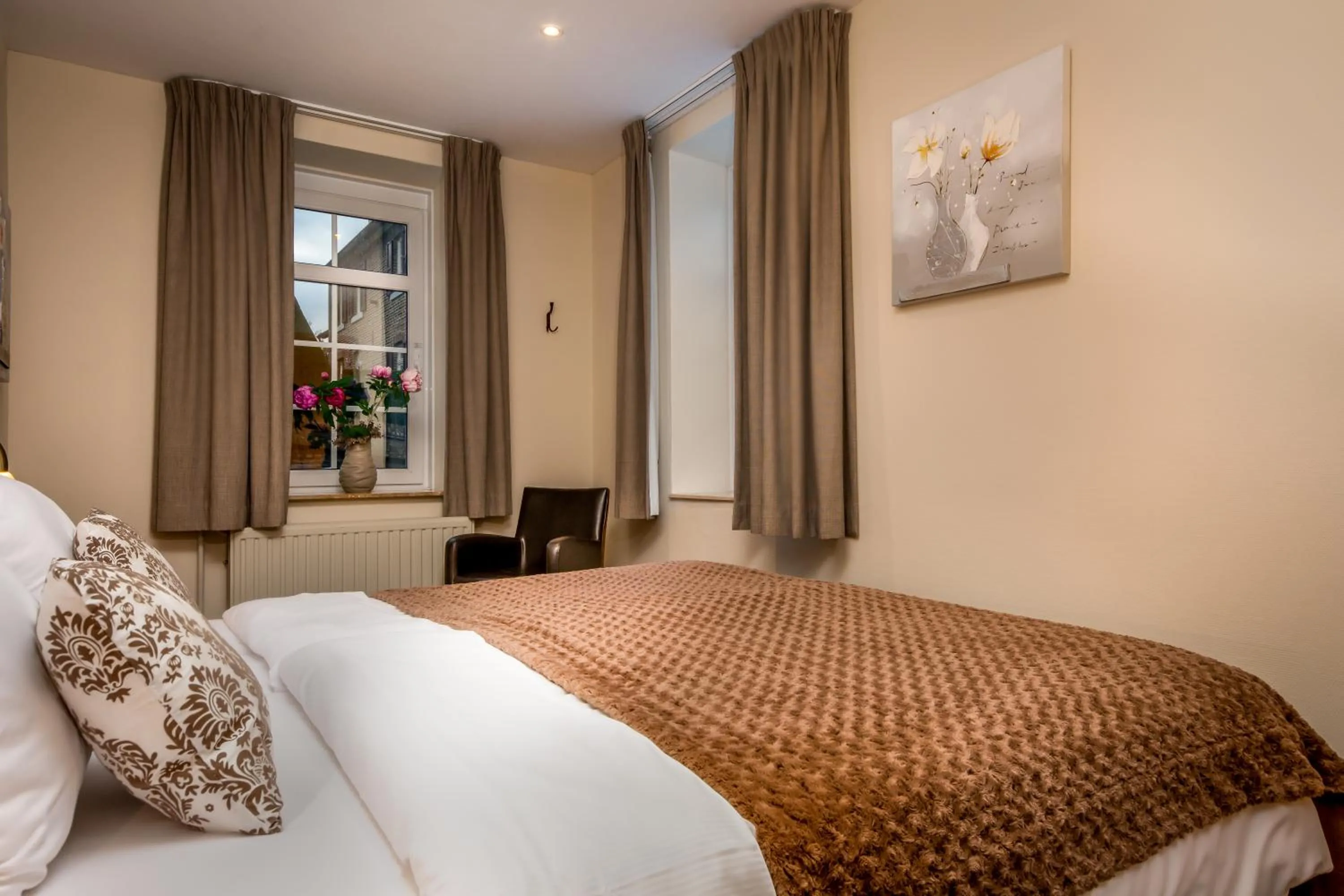 Bed in Aparthotel Ons Epen