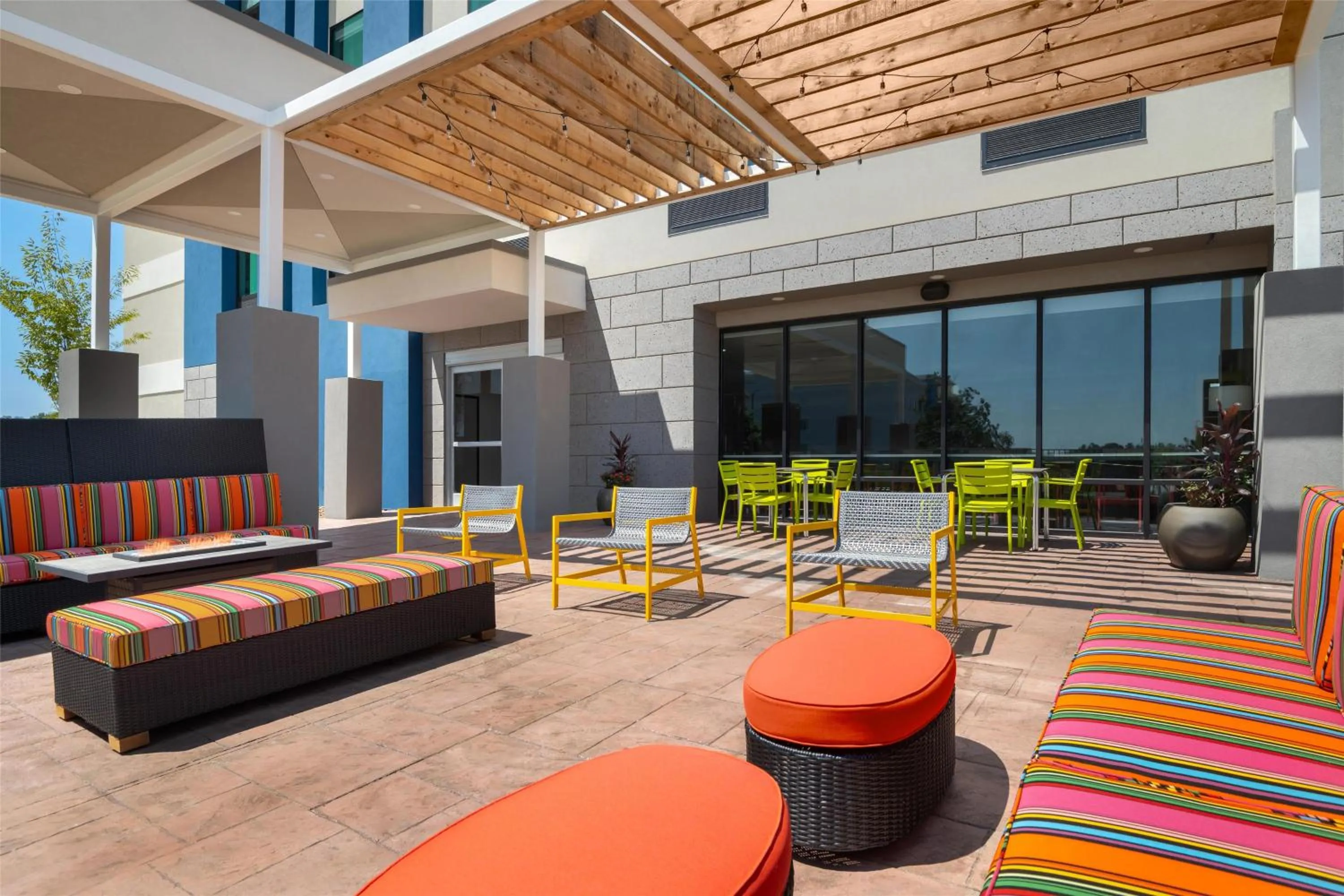 Patio in Home2 Suites By Hilton Forrest City