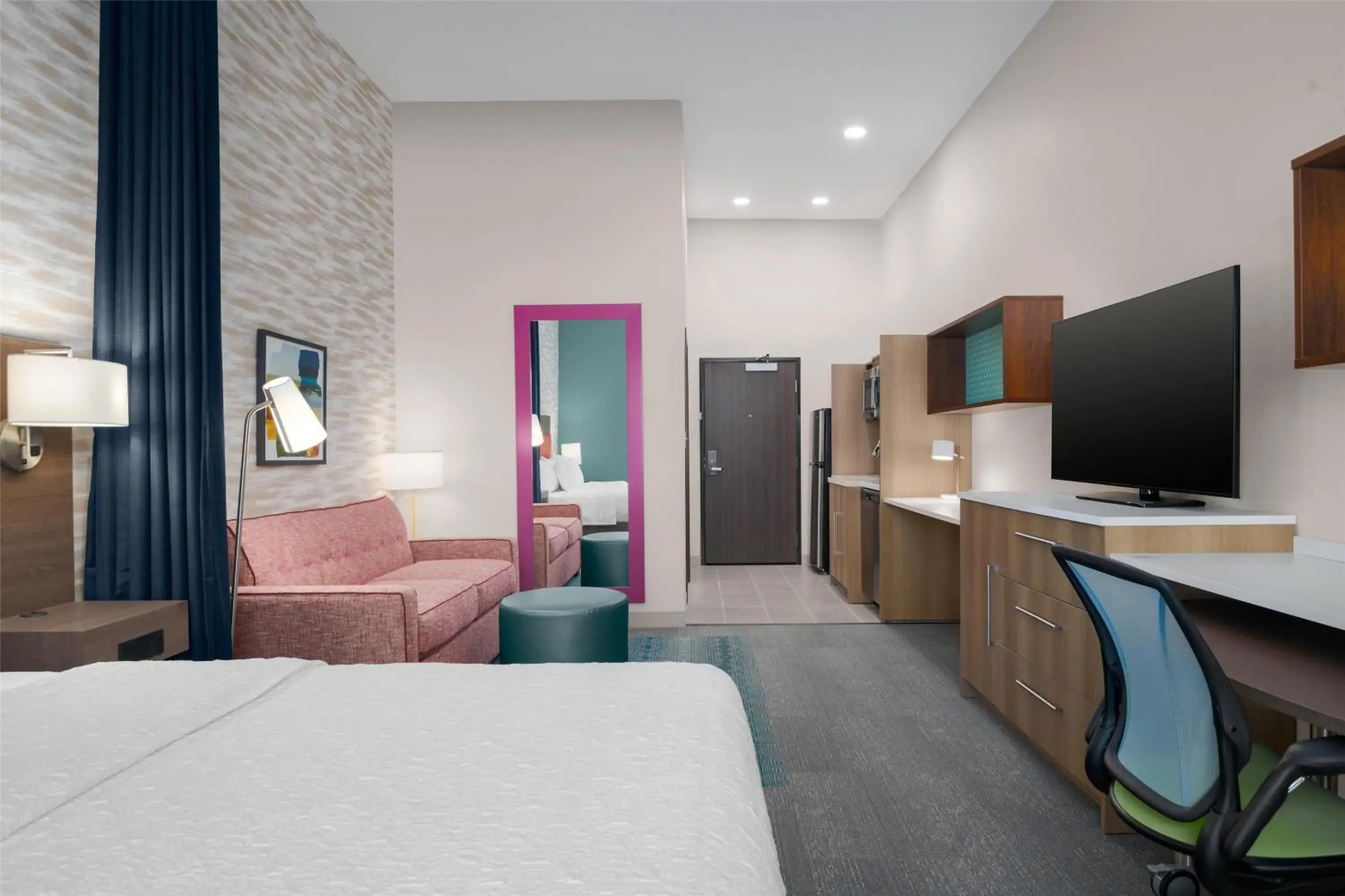 Bed in Home2 Suites By Hilton Forrest City Bed in Home2 Suites By Hilton Forrest City