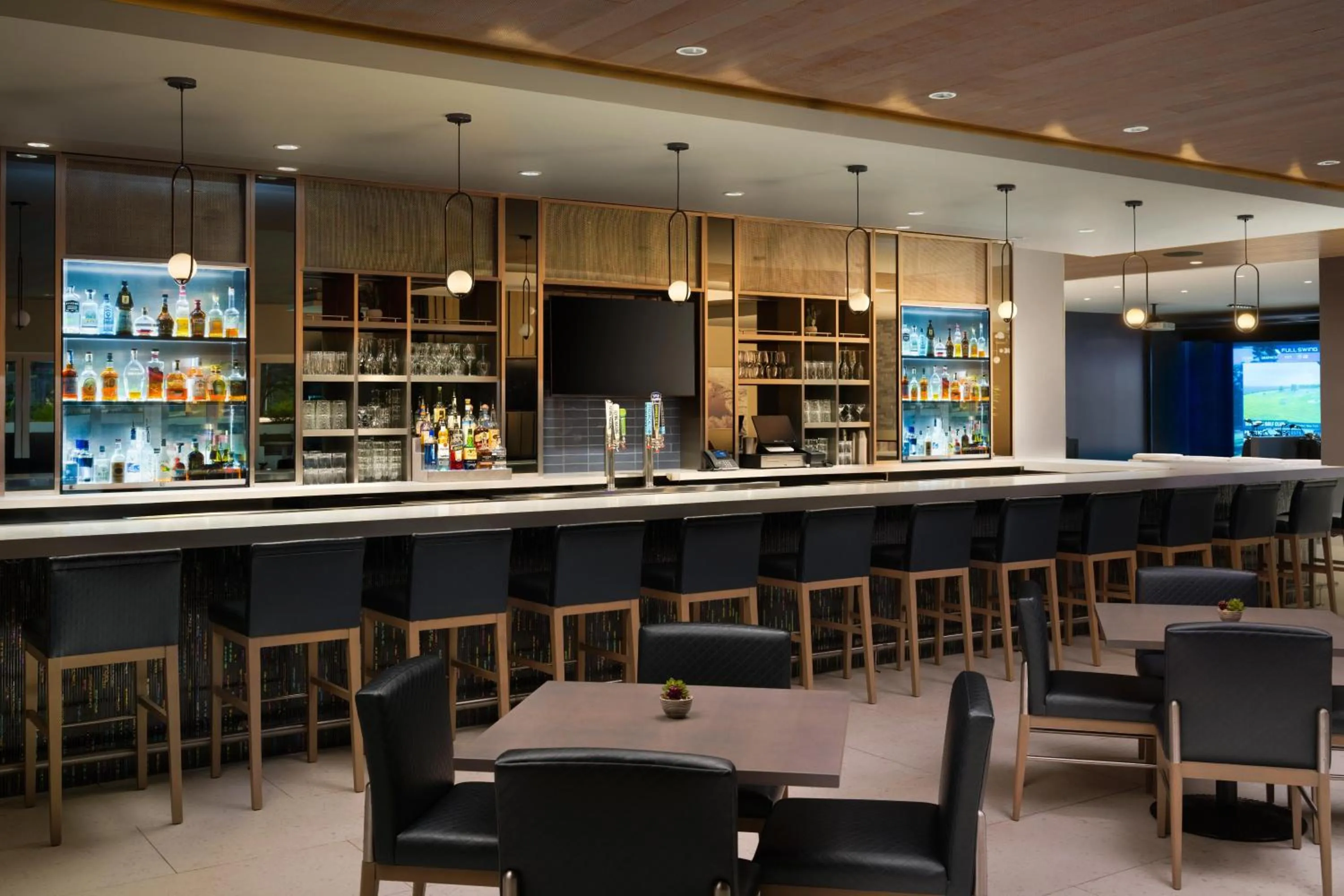 Restaurant/places to eat in Hotel Lela Wilmington, Tapestry Collection By Hilton