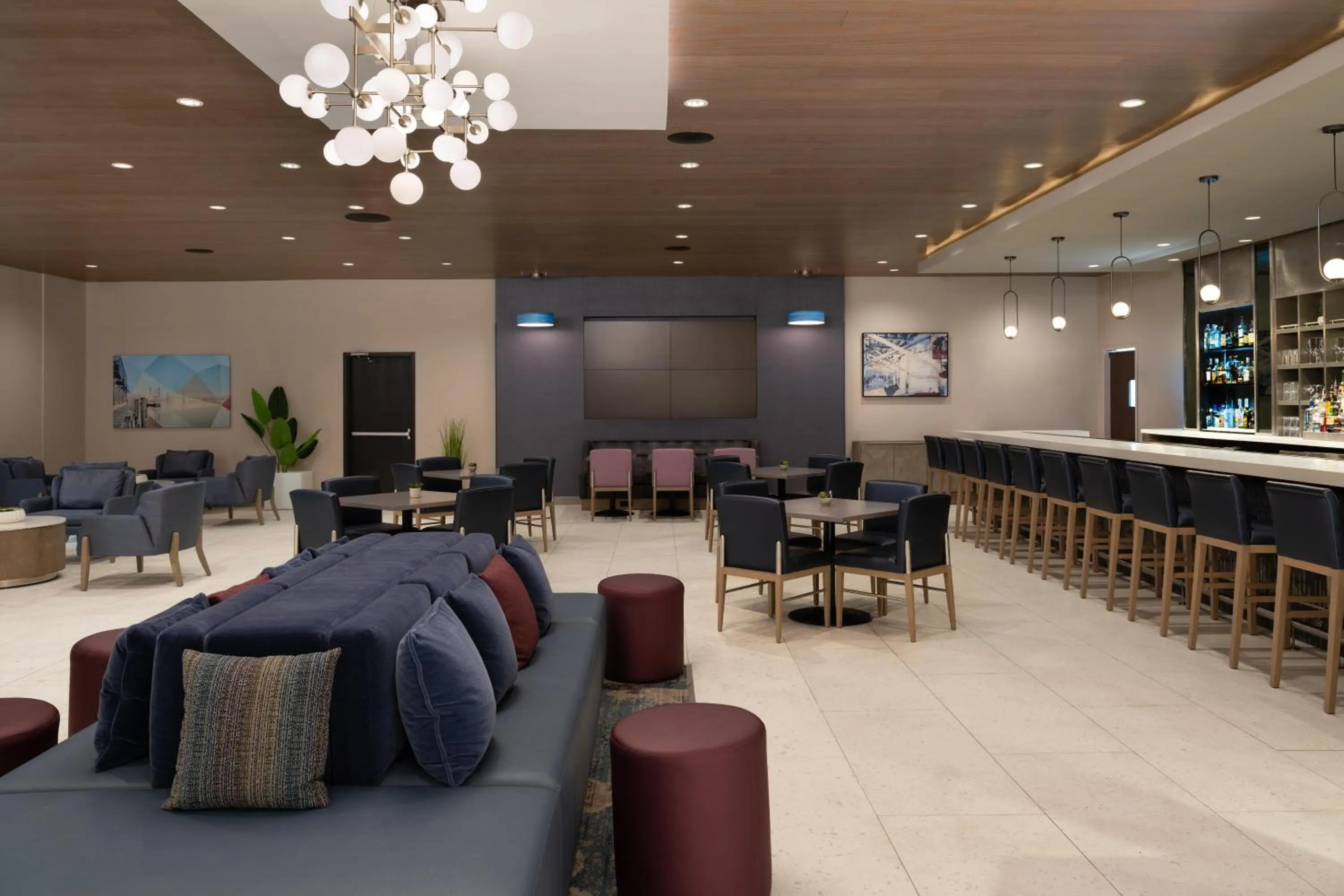 Restaurant/places to eat in Hotel Lela Wilmington, Tapestry Collection By Hilton