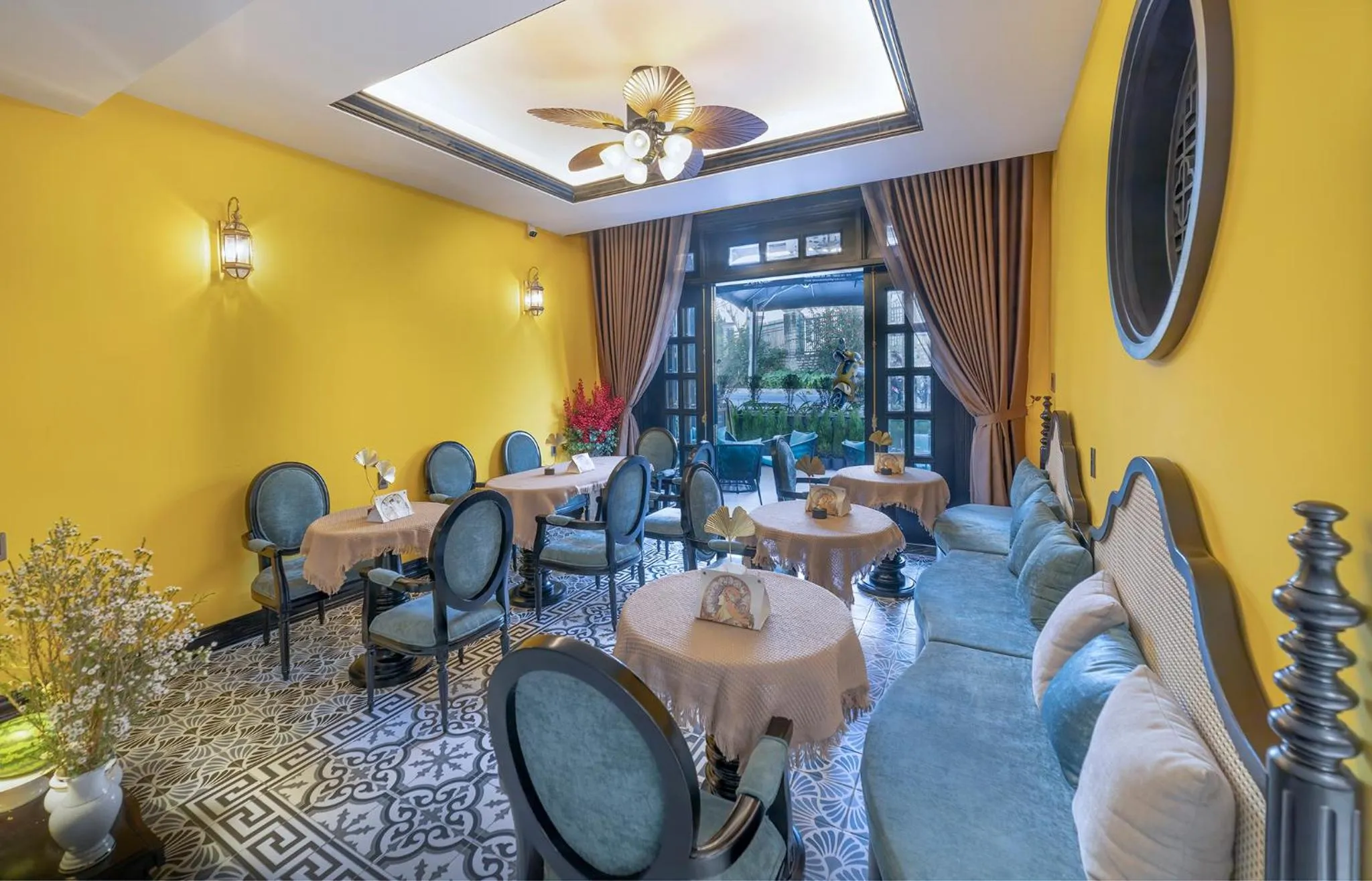 Restaurant/places to eat in Le House DaLat