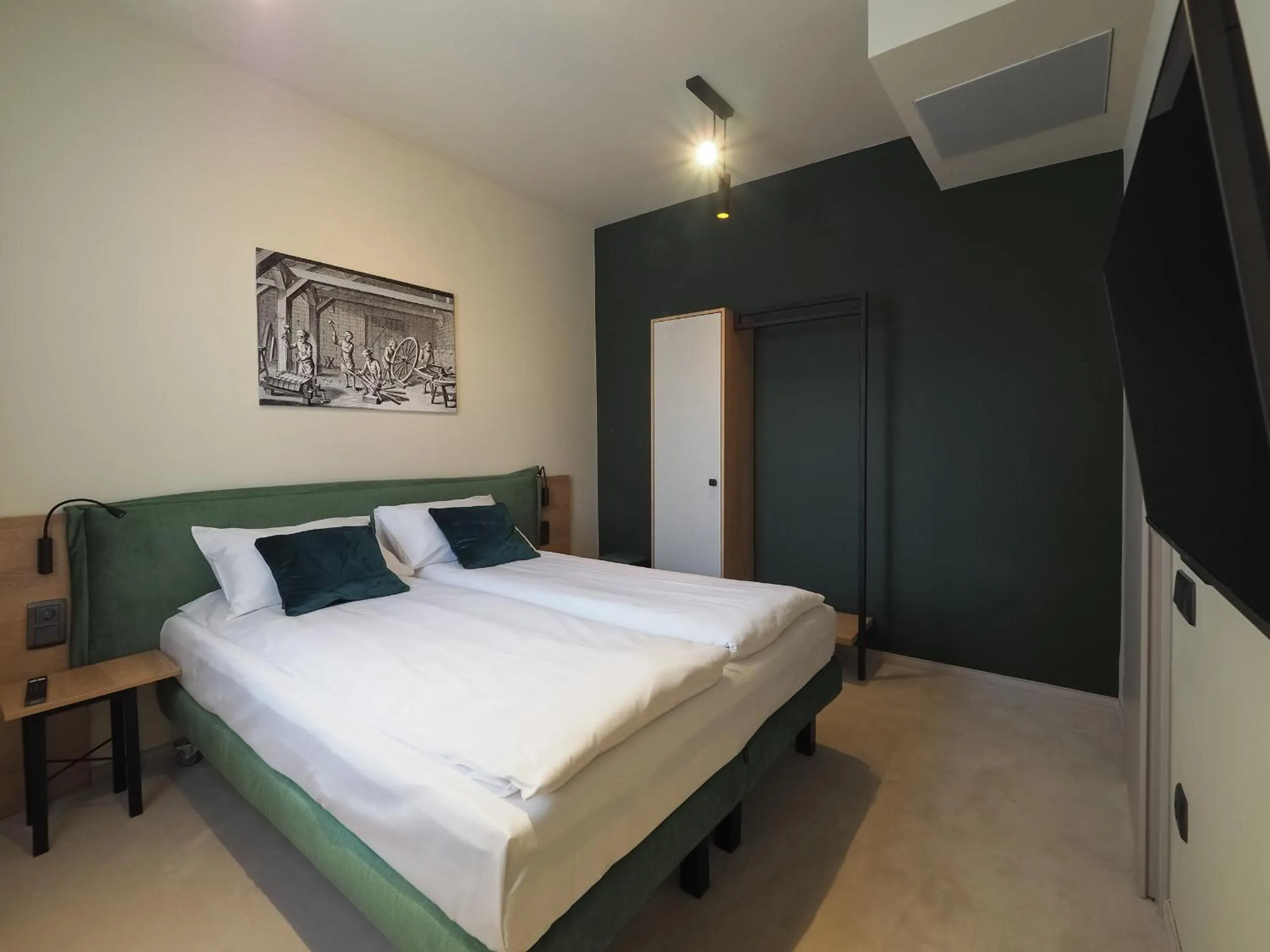 Bed in Craft Inn - Boutique Hotel