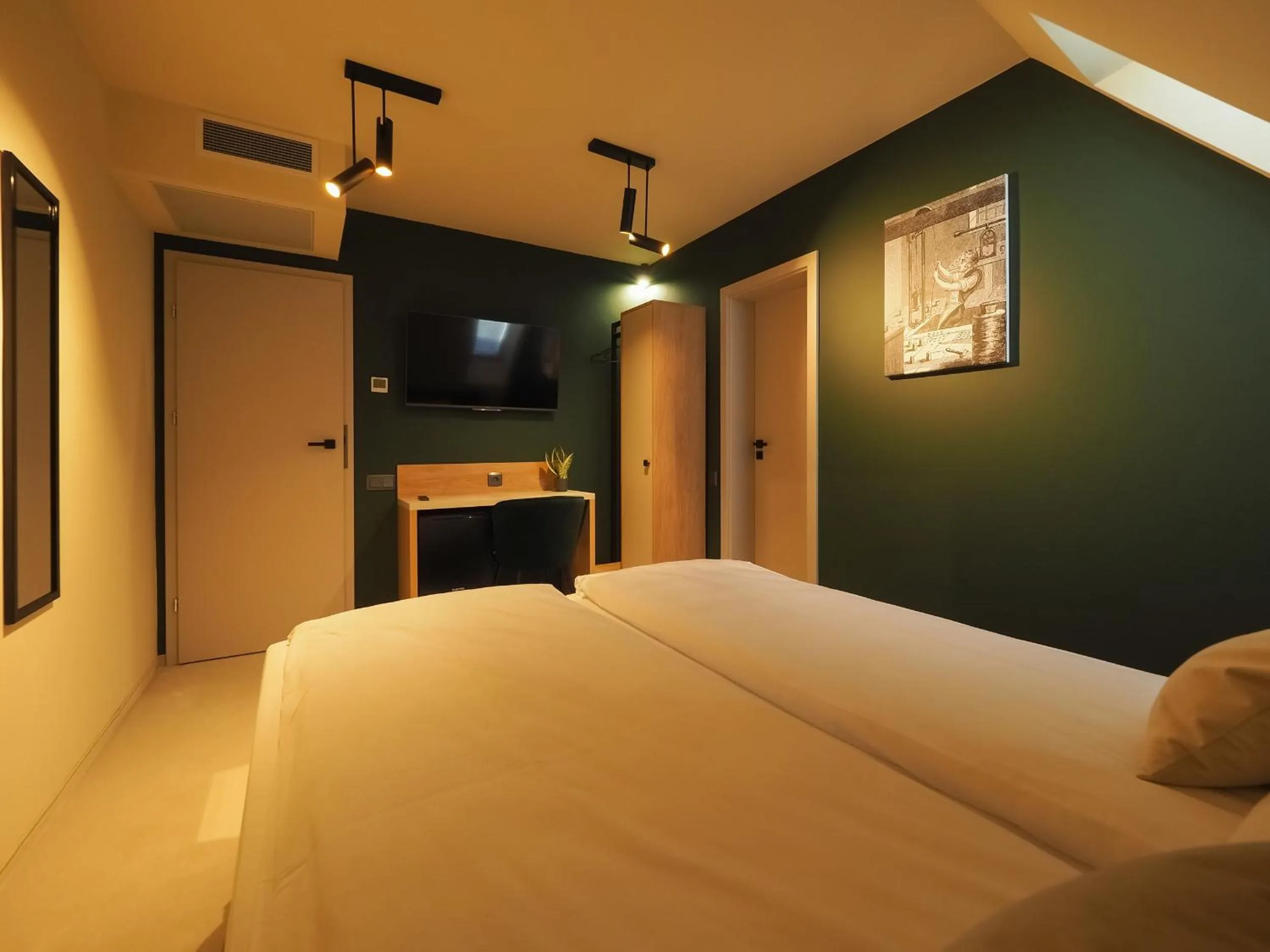 Bed in Craft Inn - Boutique Hotel