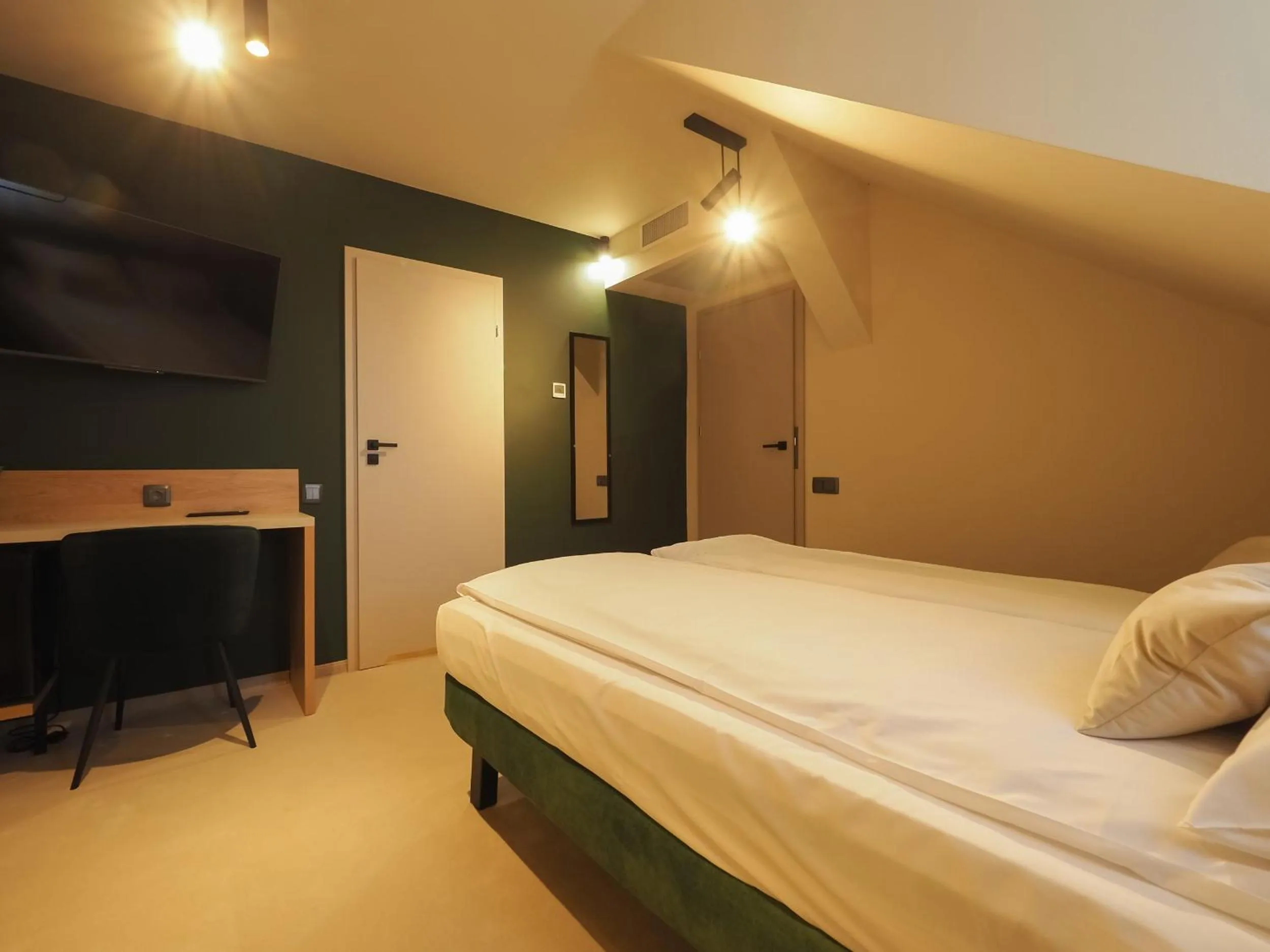 Bed in Craft Inn - Boutique Hotel