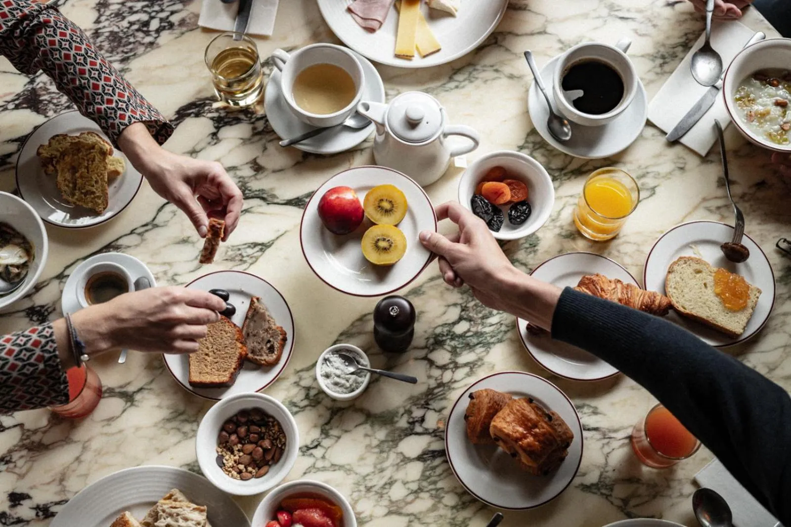 Breakfast in voco Beaune , Cité des Vins by IHG