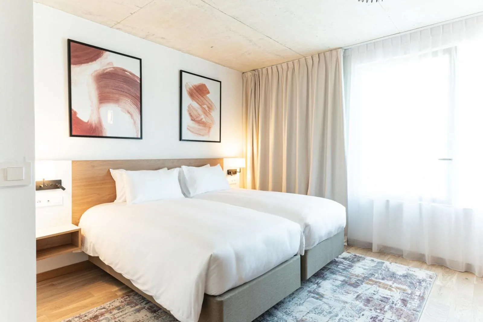 Bedroom, Bed in voco Beaune , Cité des Vins by IHG