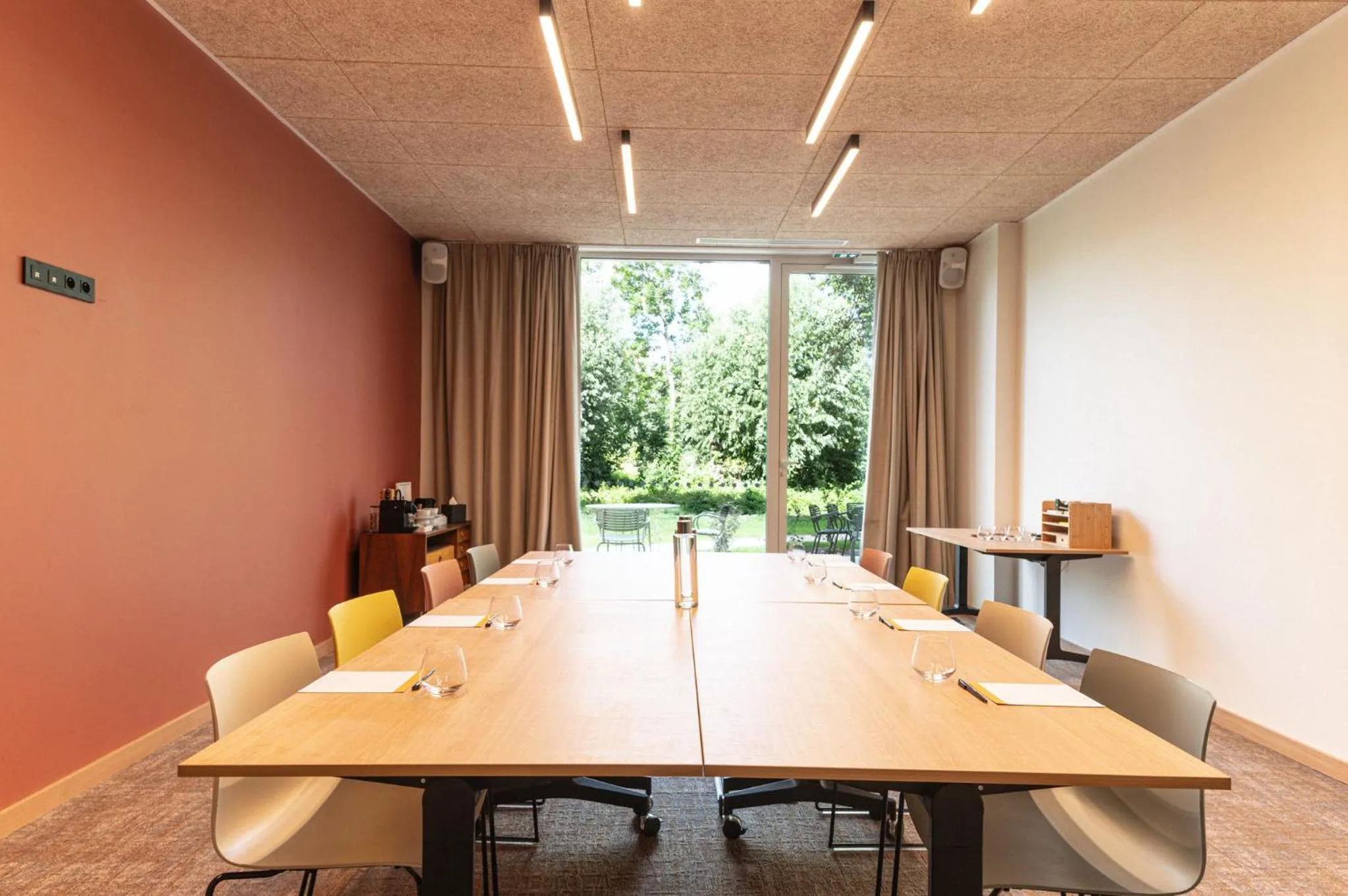 Meeting/conference room in voco Beaune , Cité des Vins by IHG