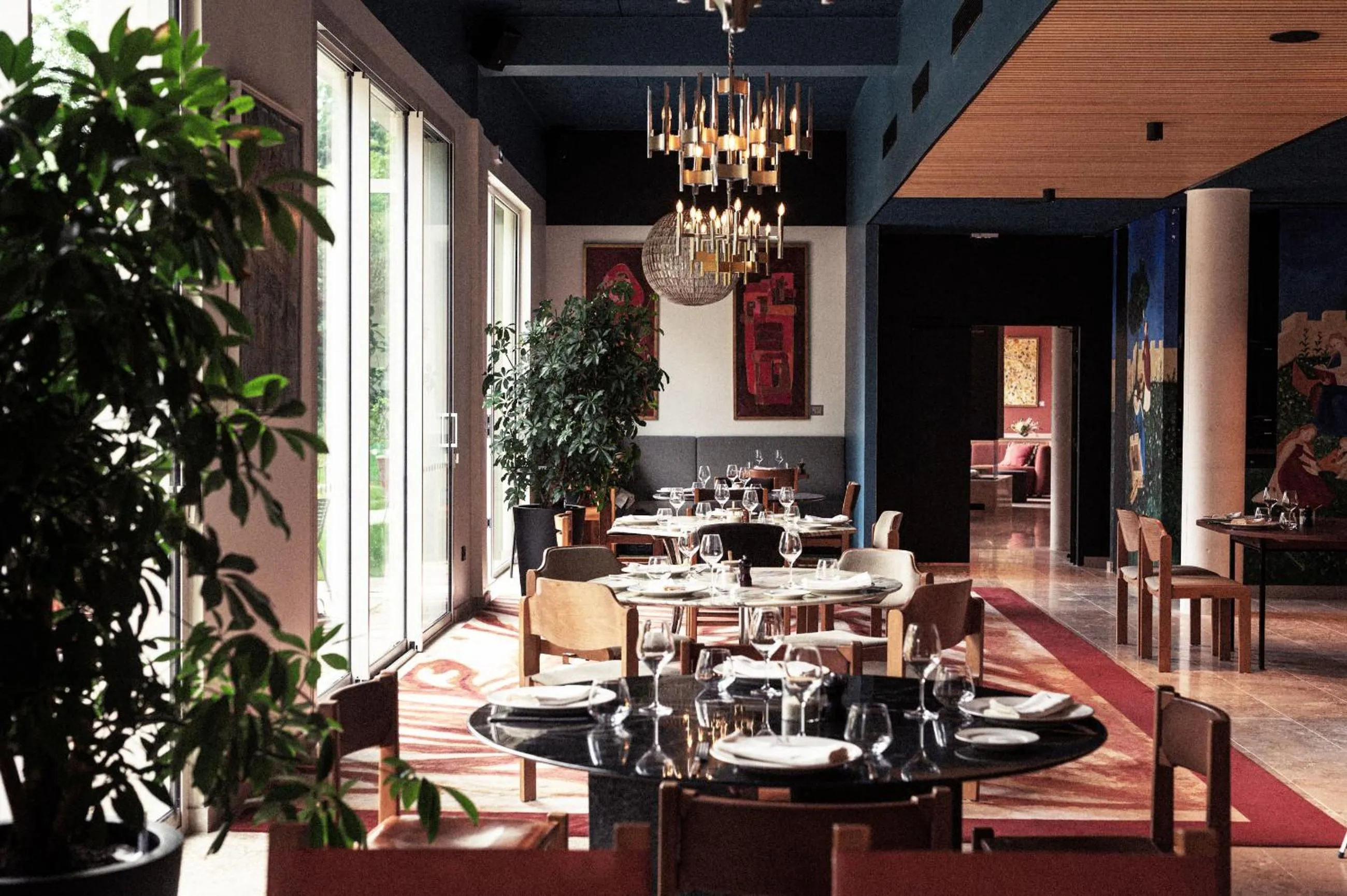 Restaurant/places to eat in voco Beaune , Cité des Vins by IHG