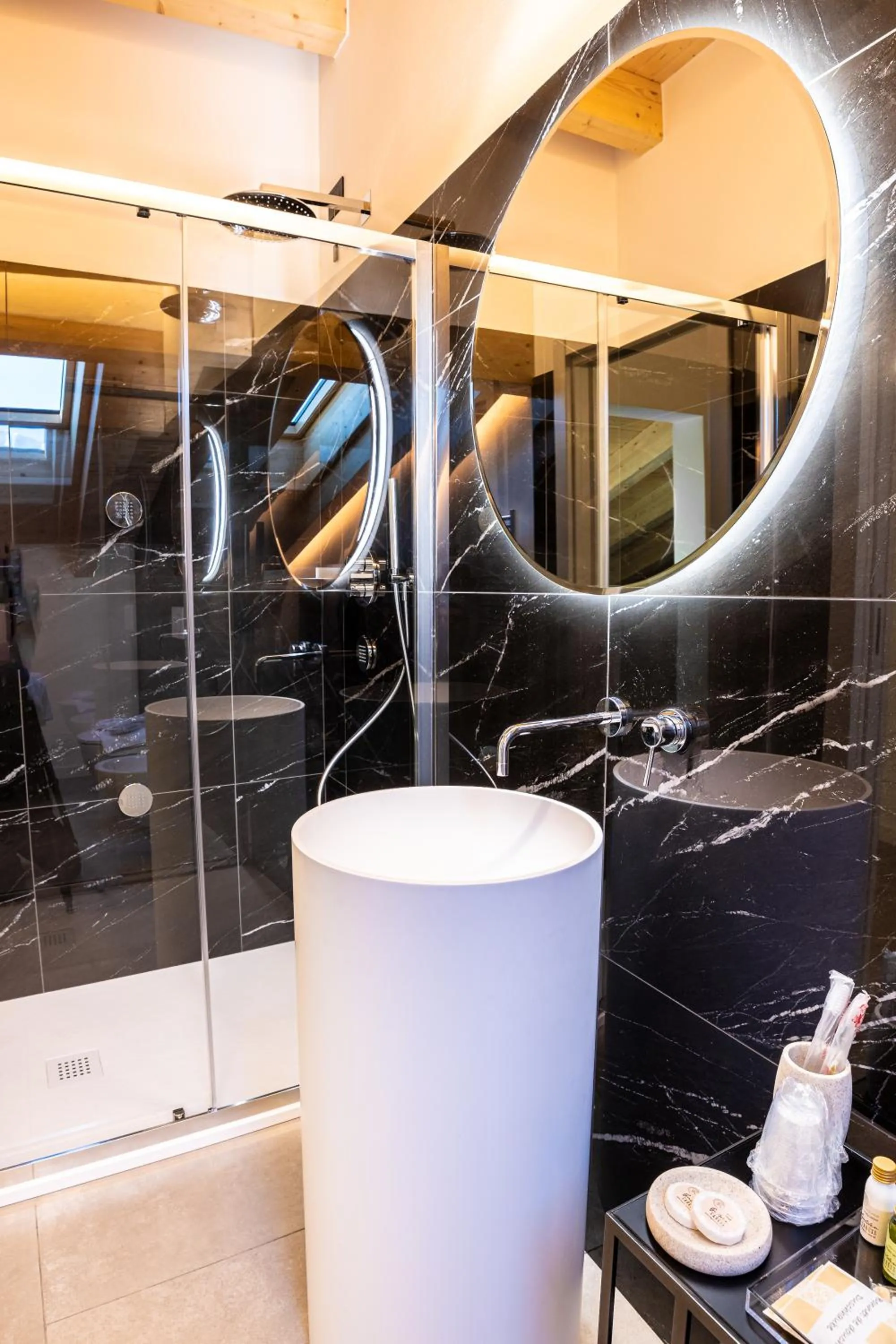 Shower in La Svolta Foresteria