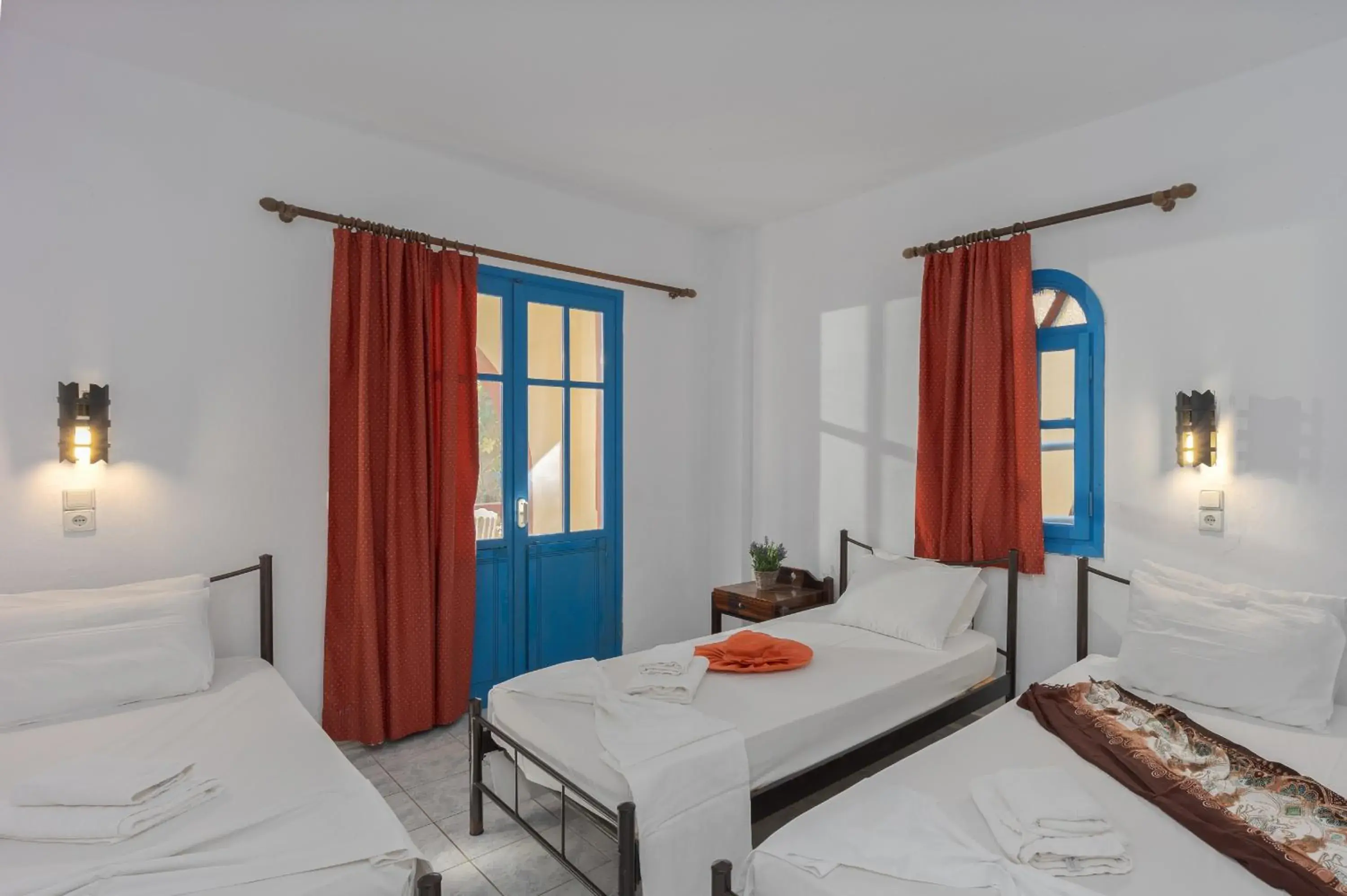 Bed in Palm Bay by Estia Bed in Palm Bay by Estia