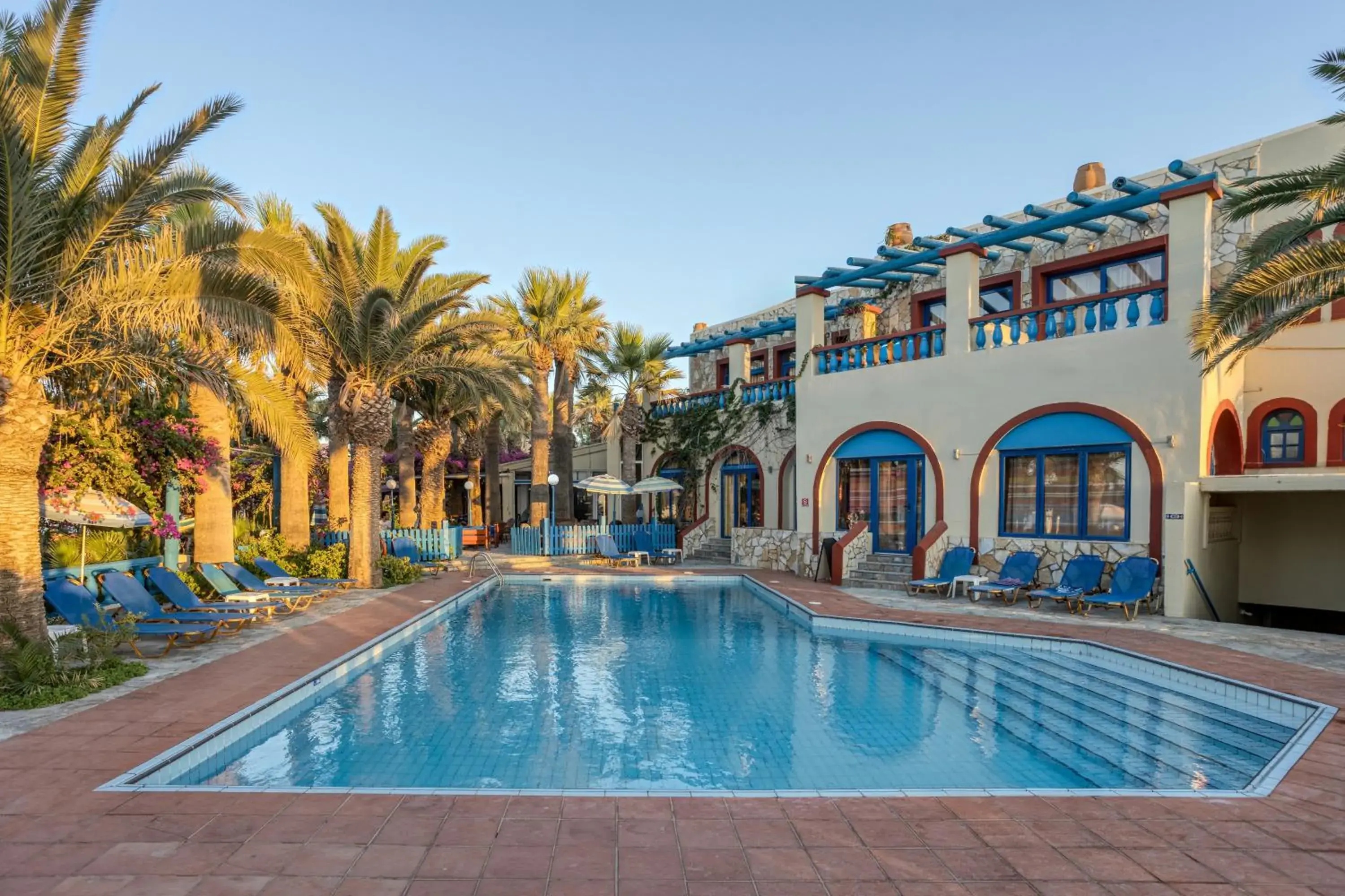 Property building in Palm Bay by Estia Property building in Palm Bay by Estia