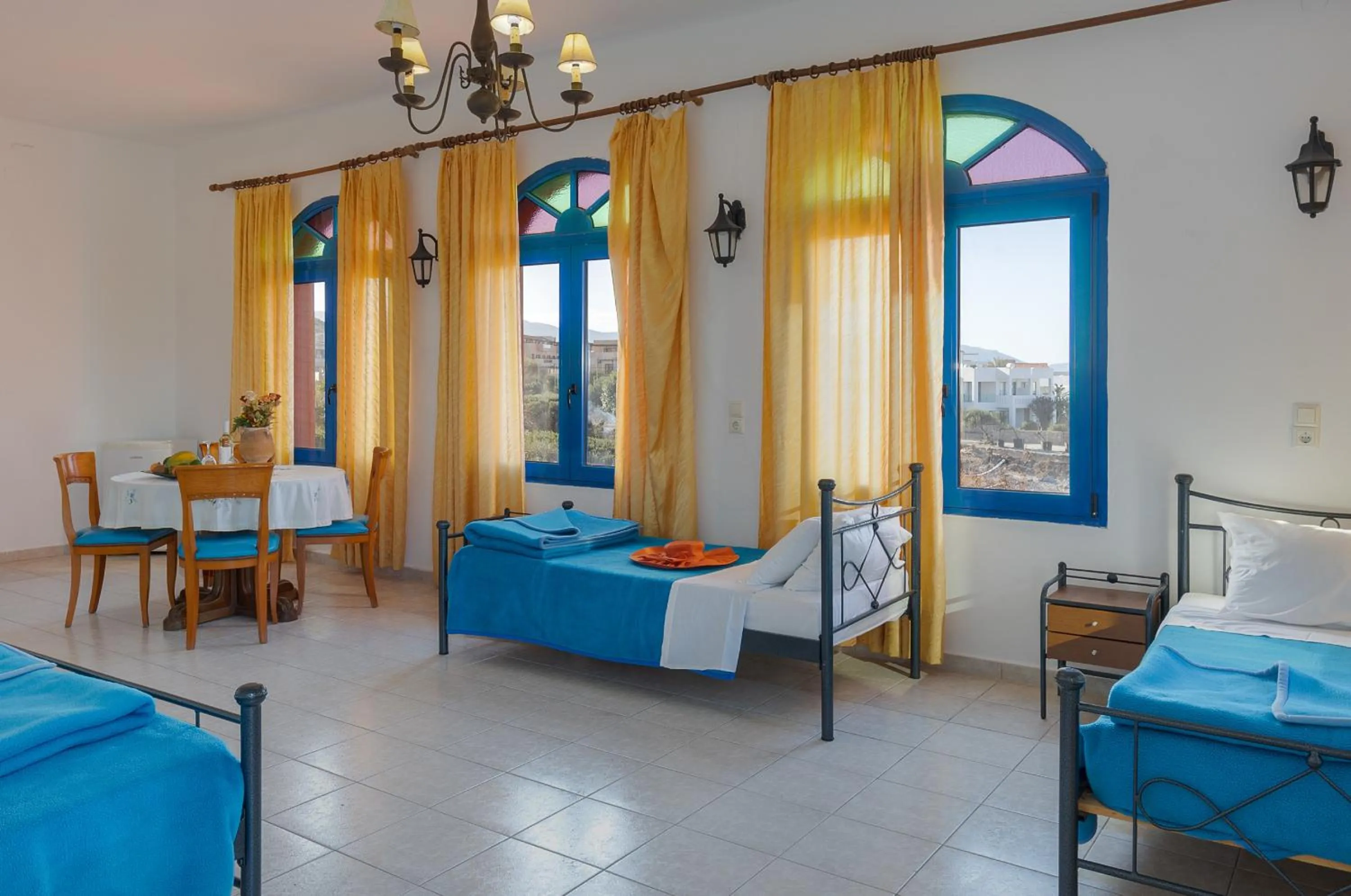 Bed in Palm Bay by Estia