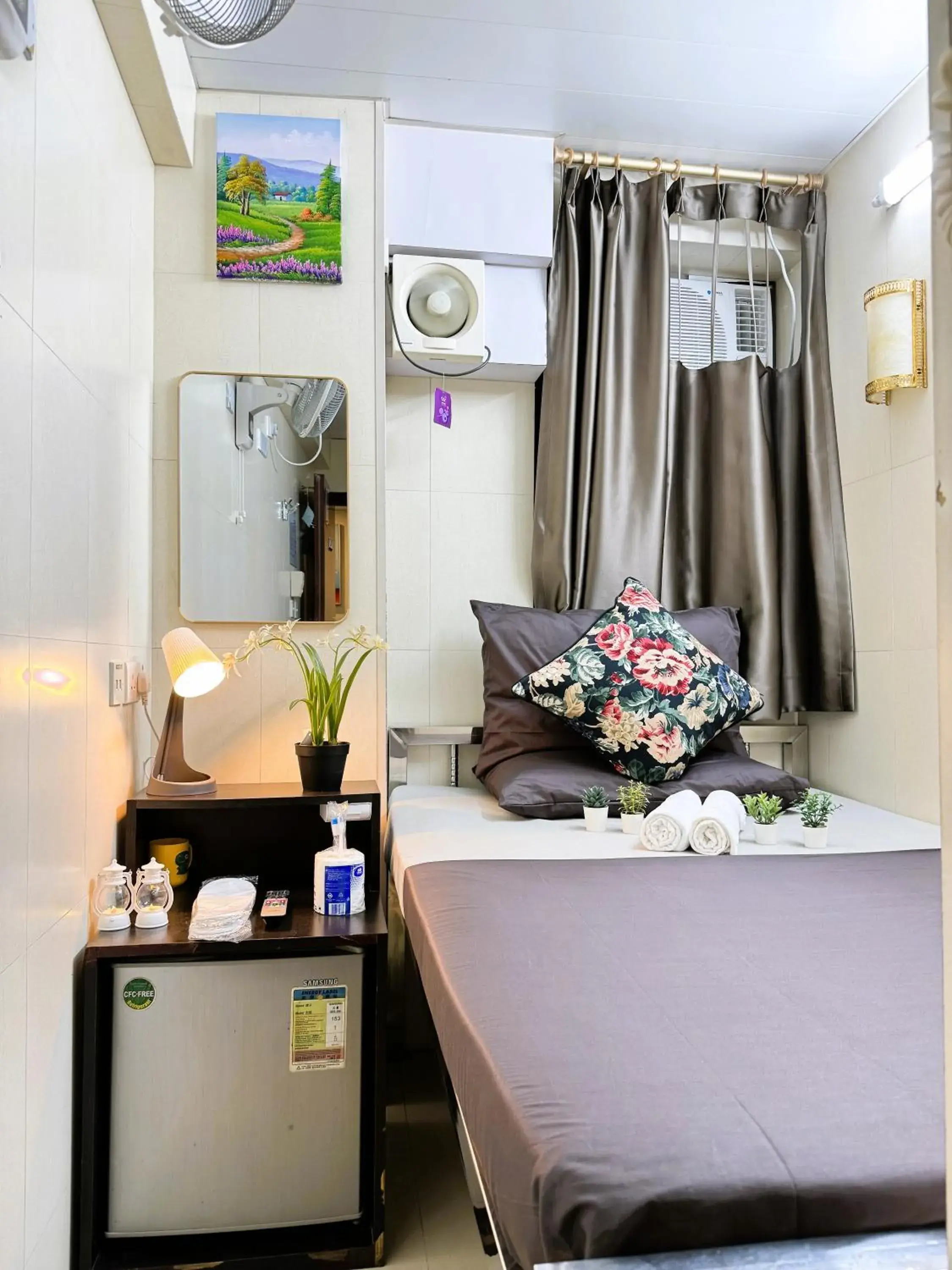 Double Room in International Inn Double Room in International Inn