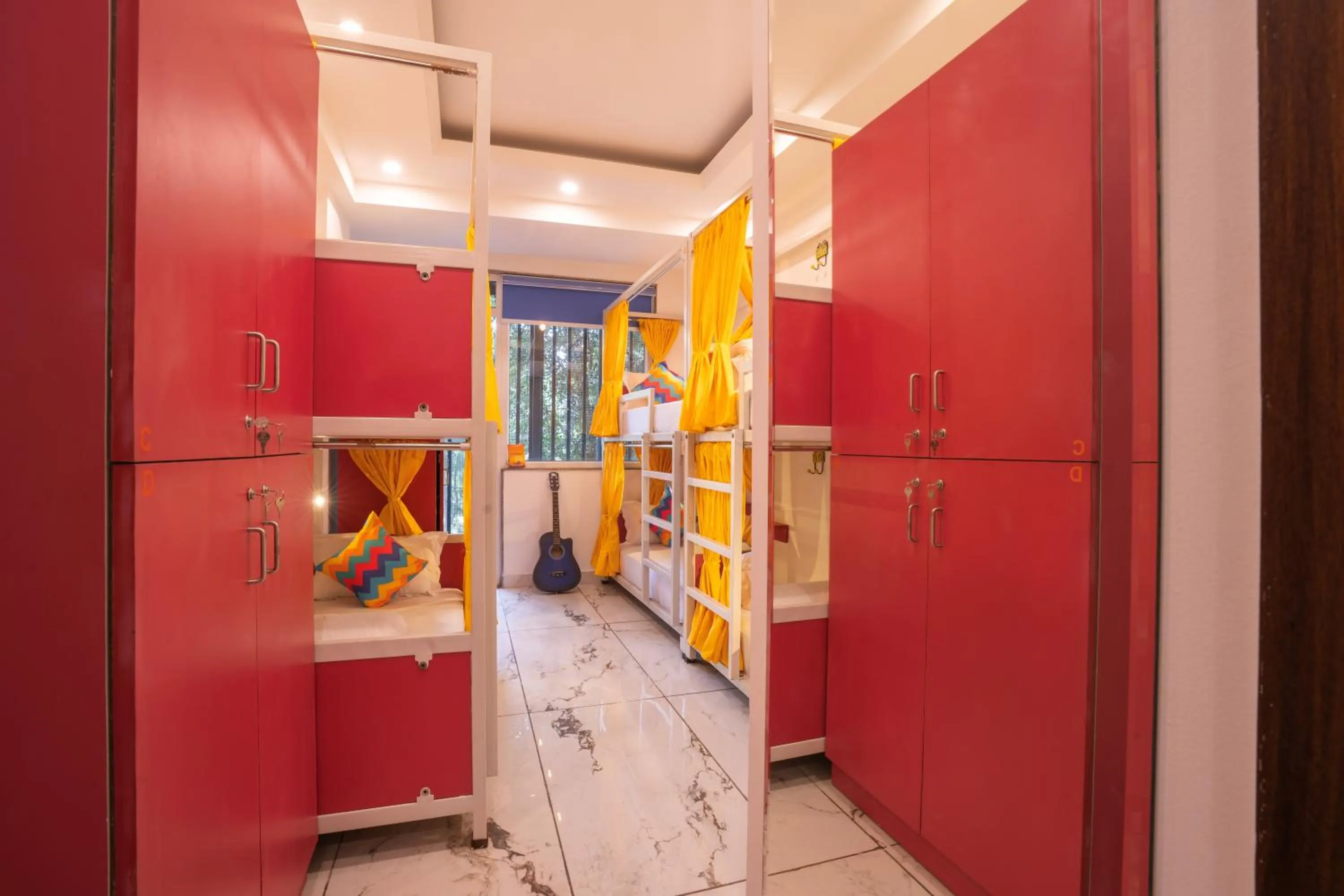 Bed in goSTOPS PLUS Gurugram, Baani Square