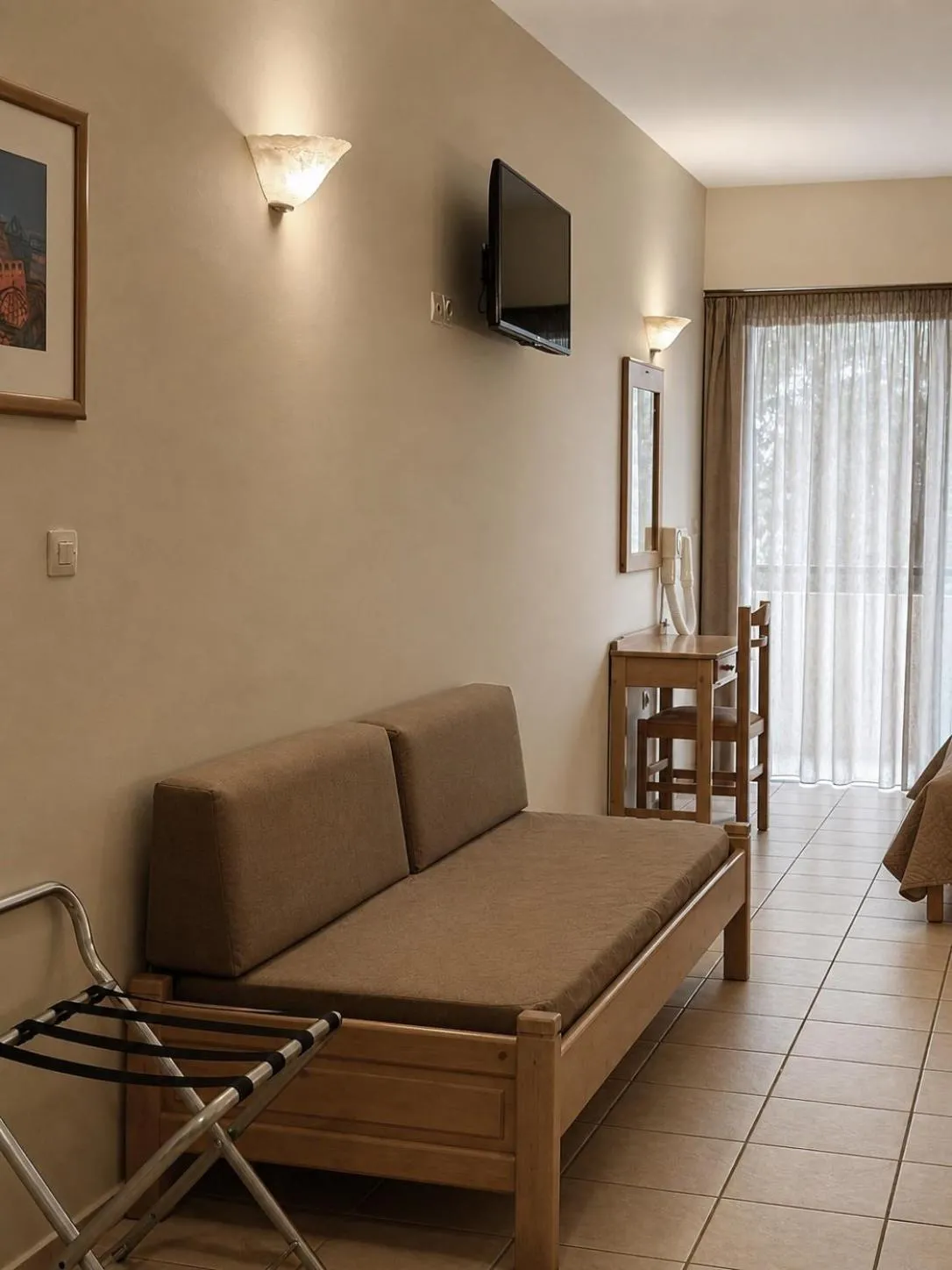TV and multimedia in Varvaras Diamond Hotel