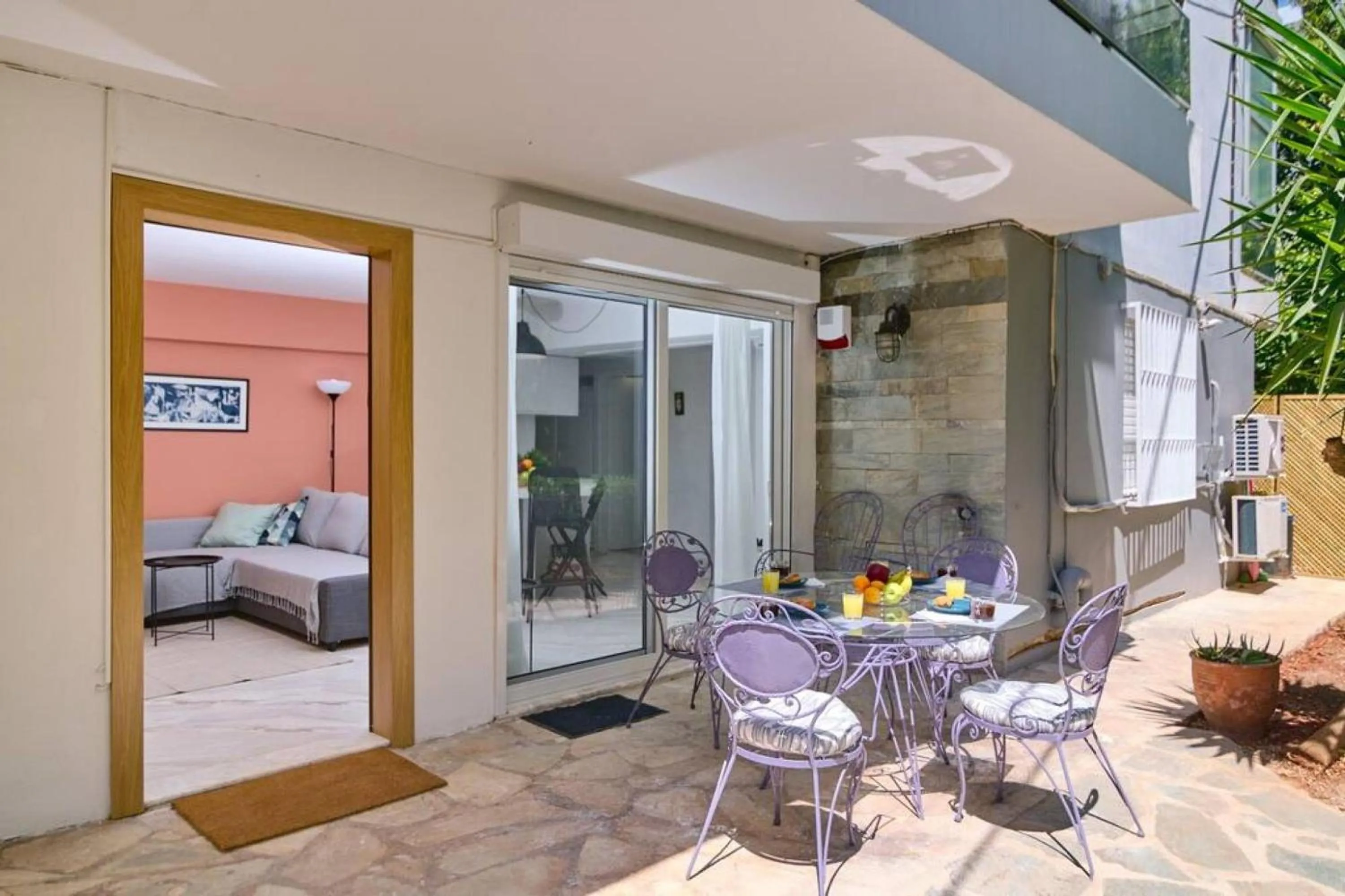 Gly3 65m2 sunshine oasis in Glyfada
