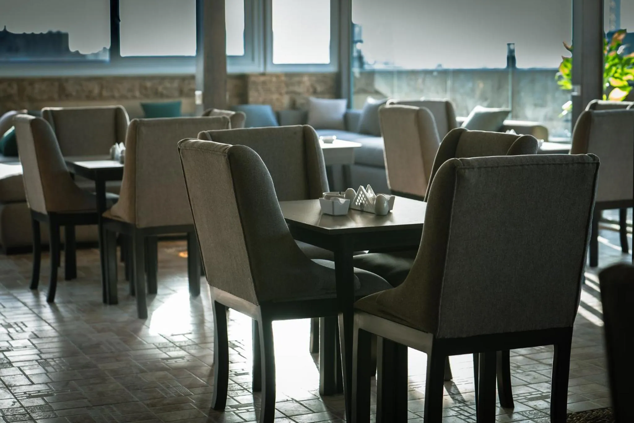 Holy Sheet Plus - Boutique Hotel