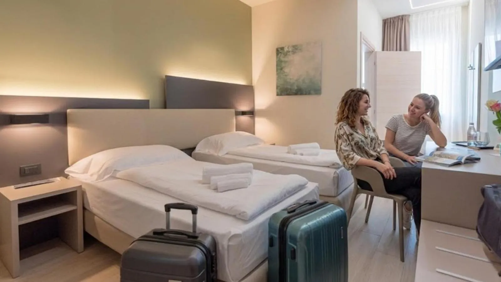 Twin Room in Ile Hotel