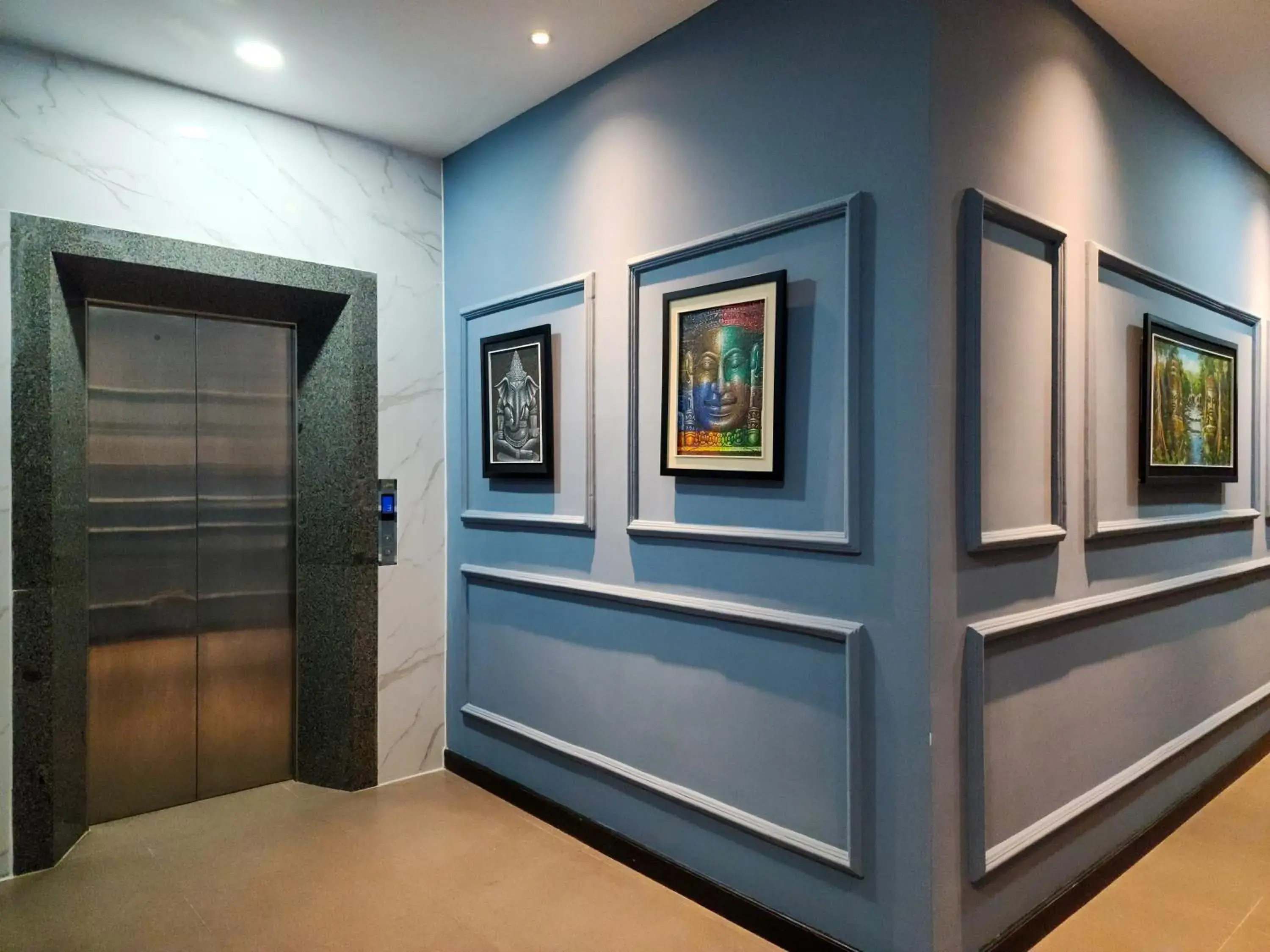 Property building in BKK Concept Hotel Property building in BKK Concept Hotel