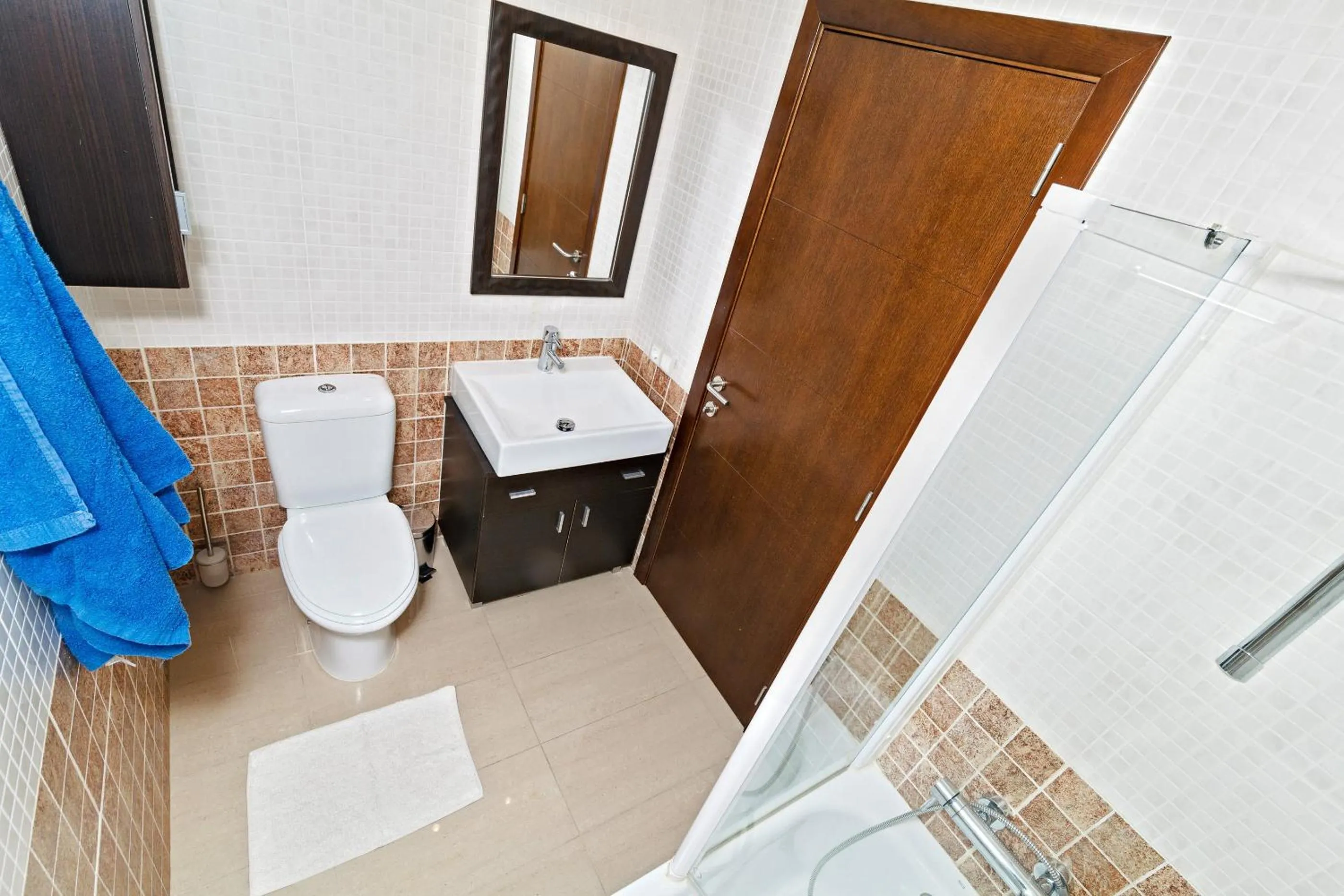 Bathroom in Apartamentos Carlton VyB